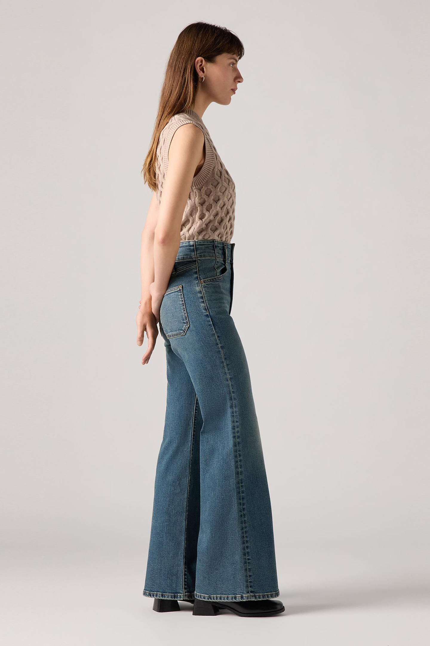 RIBCAGE BELLS CORSET DART GAME 3