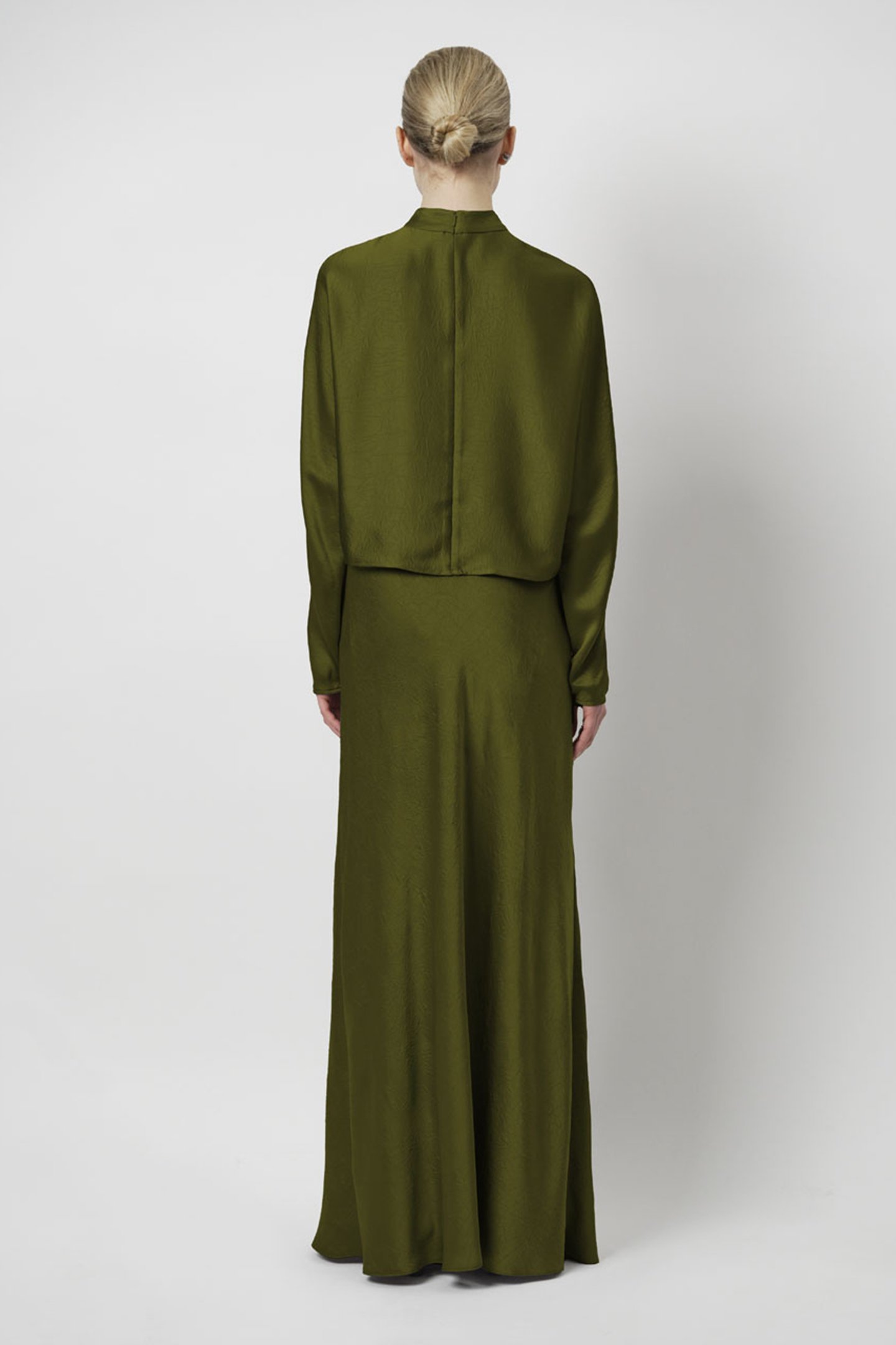 YWA CREASED SATIN MAXI SKIRT FERN GREEN 2