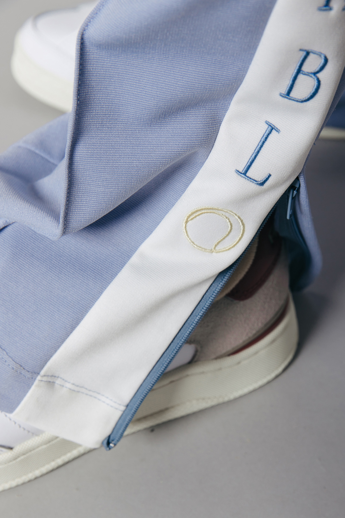 LOA LOGO TRACKSUIT PANTS SOFT BLUE 4