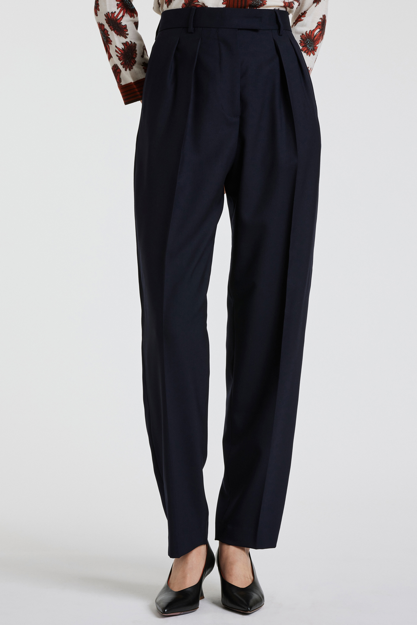 WOMENS TROUSERS VERY DARK NAVY 1