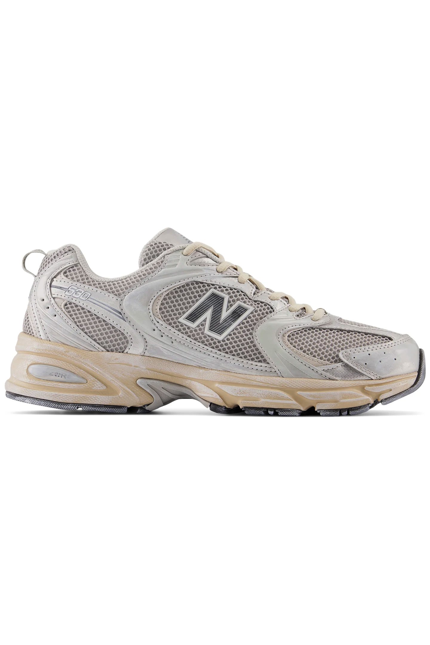 MR530VS SILVER METALLIC by New Balance