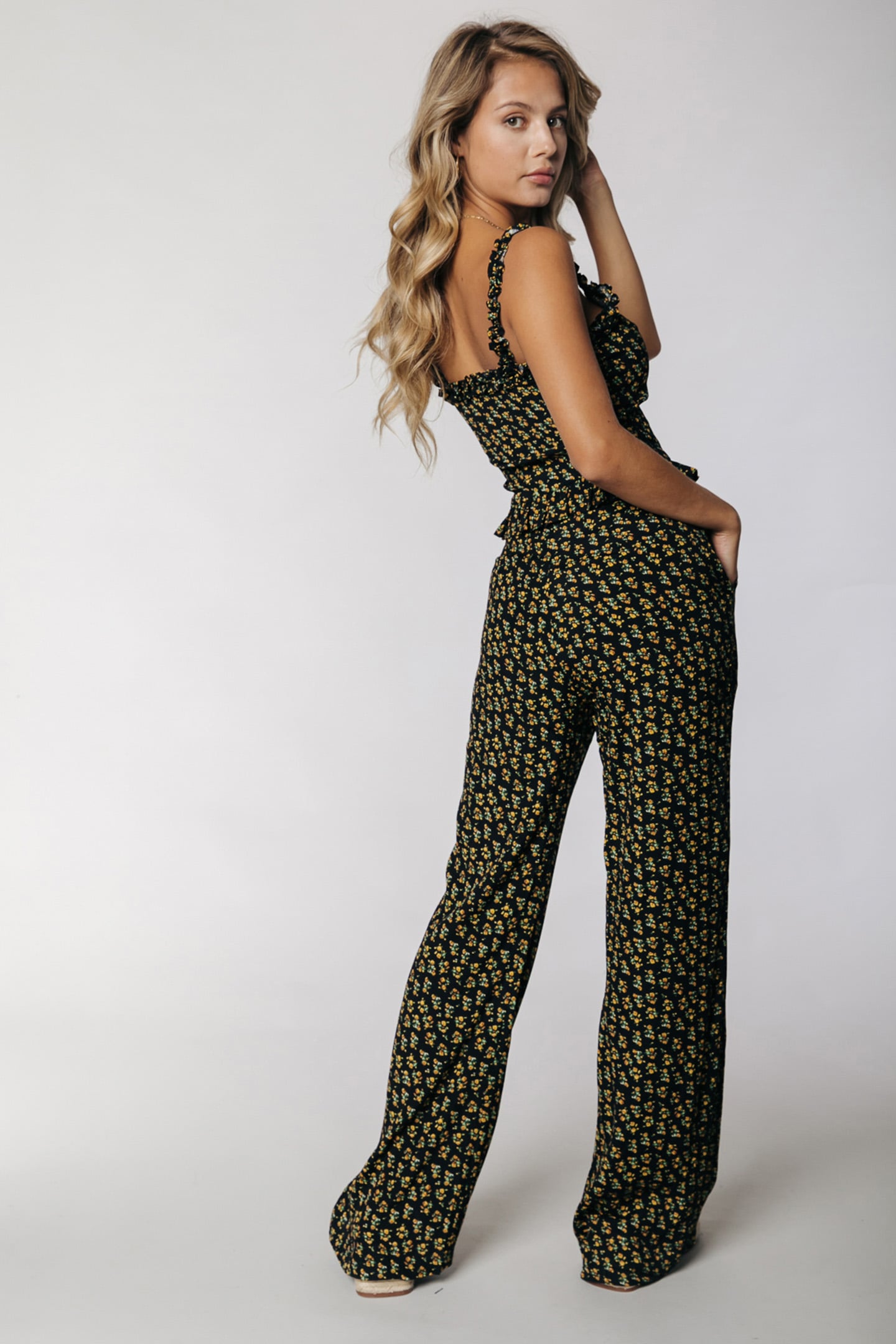 AGGY SMALL FLOWER LACE-UP TOP YELLOW 2