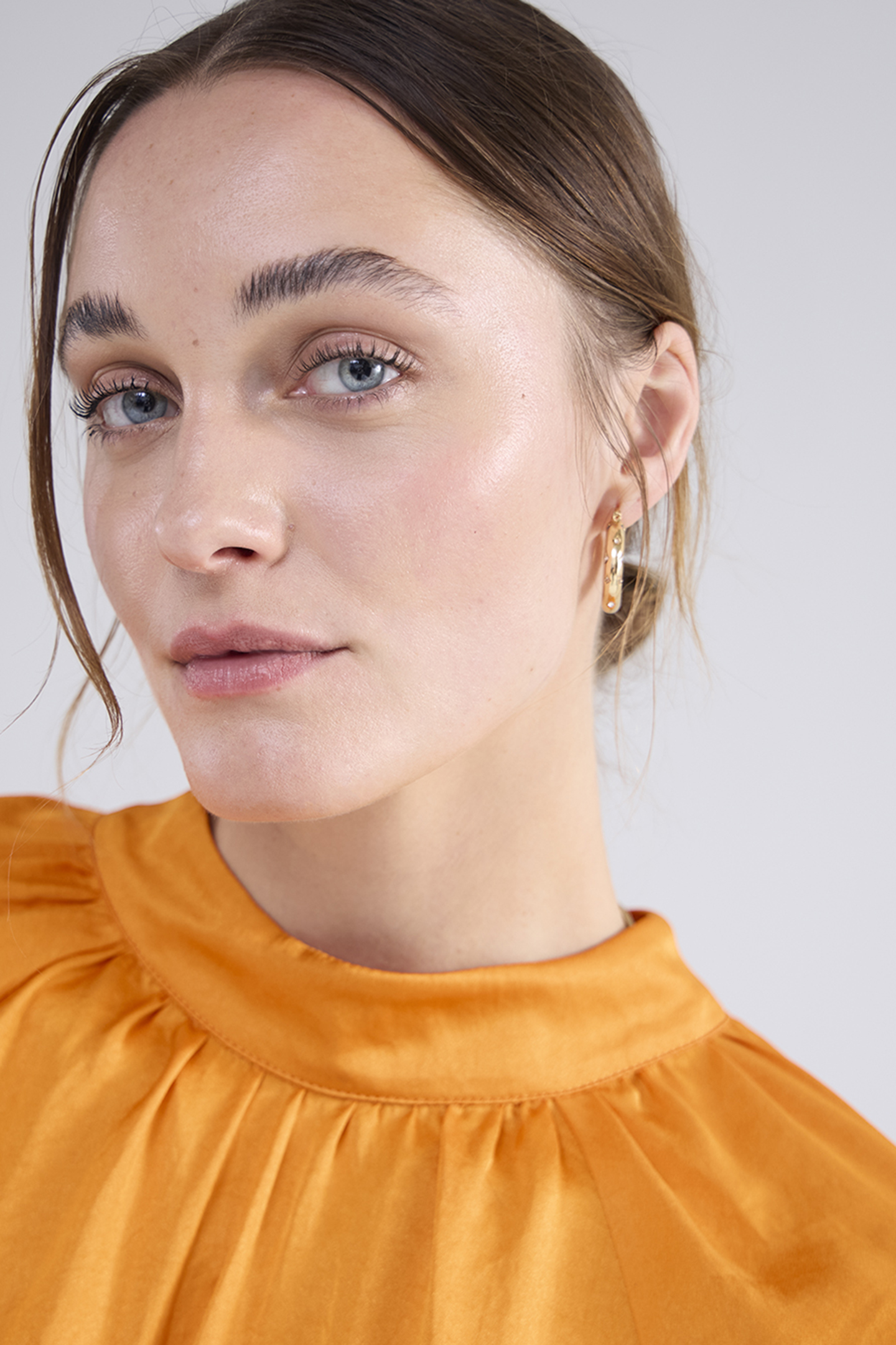 TOP HIGH NECK SILKY TOUCH REDS 5