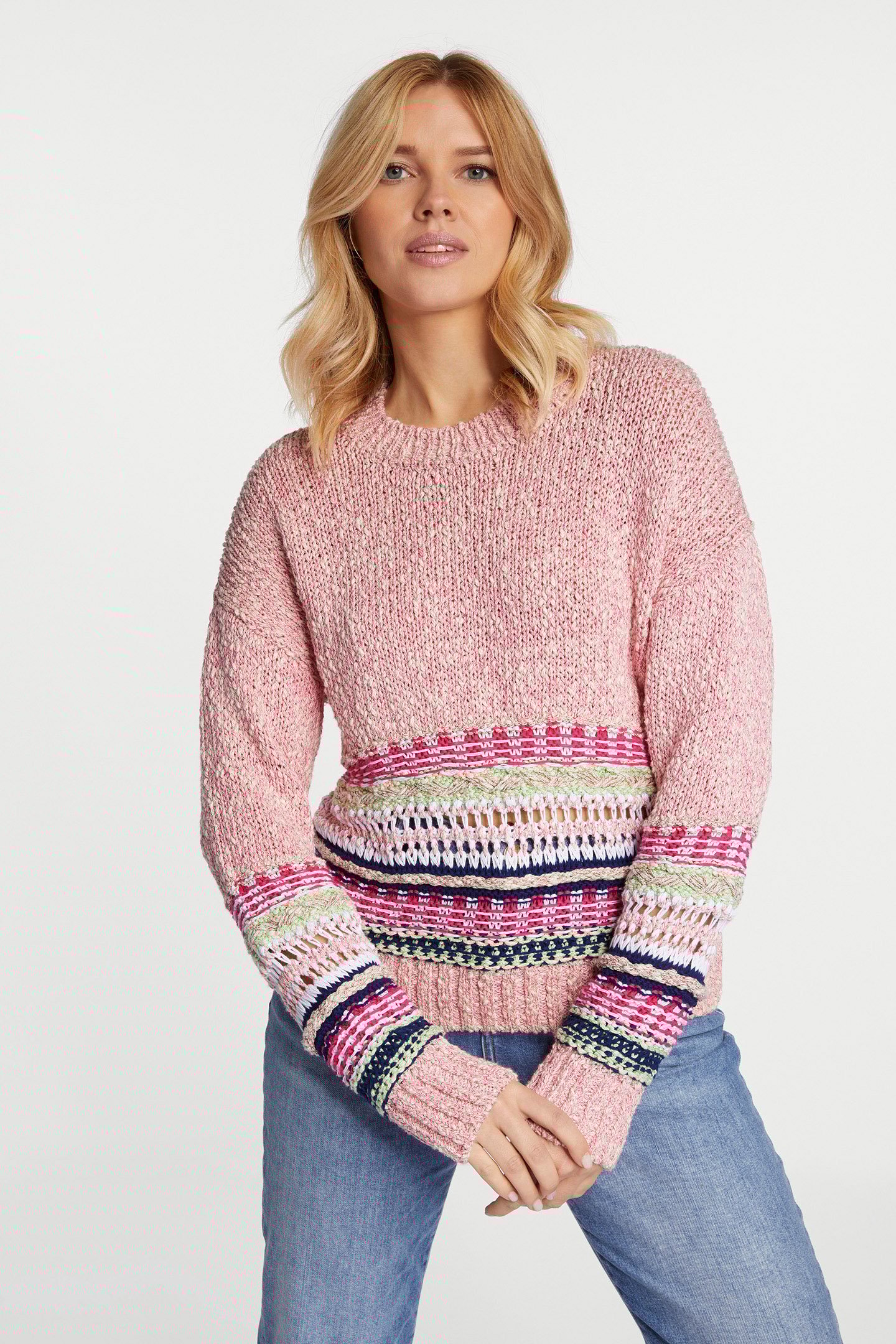 CREW NECK WITH YARN MIX PATCH DETAIL ORIGINAL 1