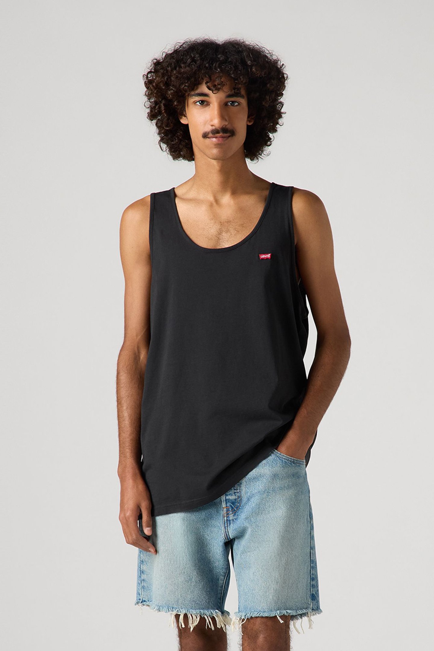 LSEHOUSEMARK TANK METEORITE CHEST HIT by Levi's