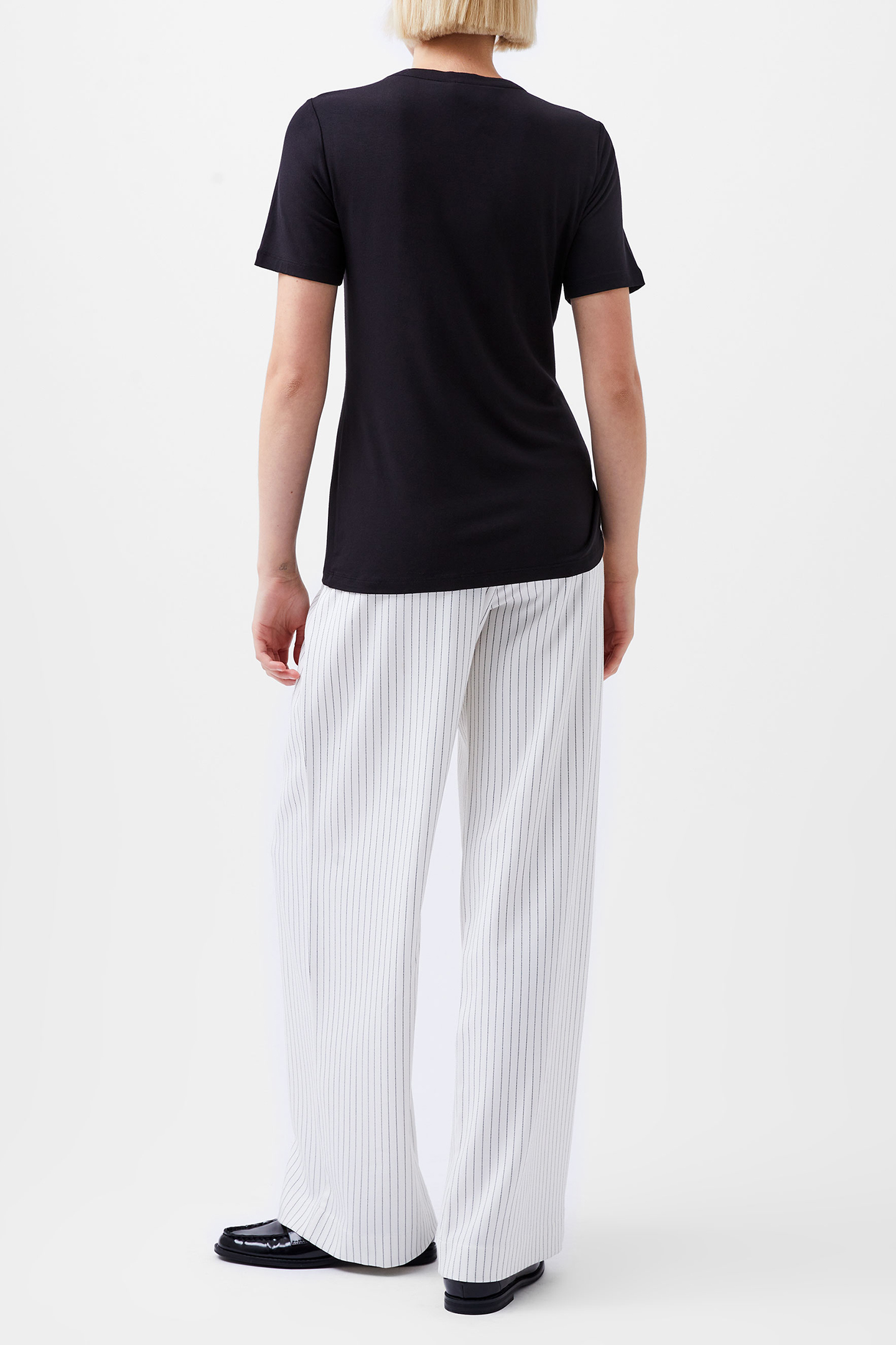 RIANNA RUCHED S/S TEE BLACK 3