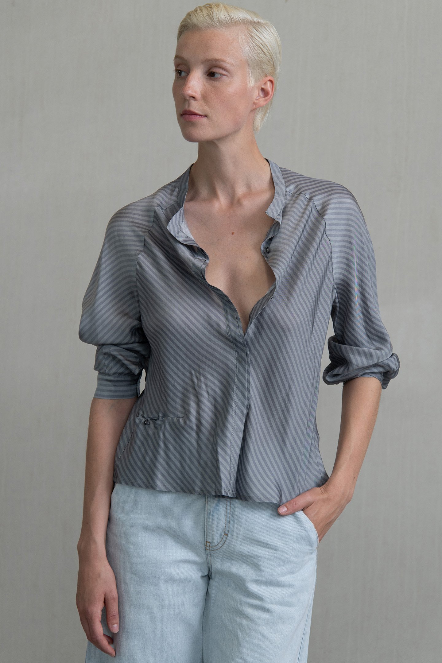 DIPLO R BLOUSE IRON by Humanoid
