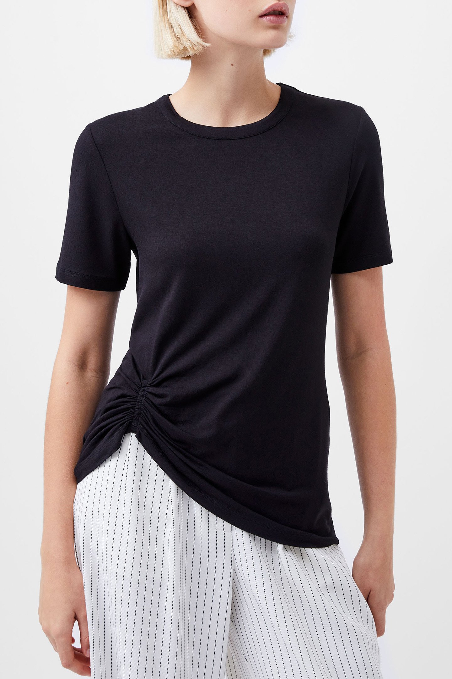 RIANNA RUCHED S/S TEE BLACK by French Connection