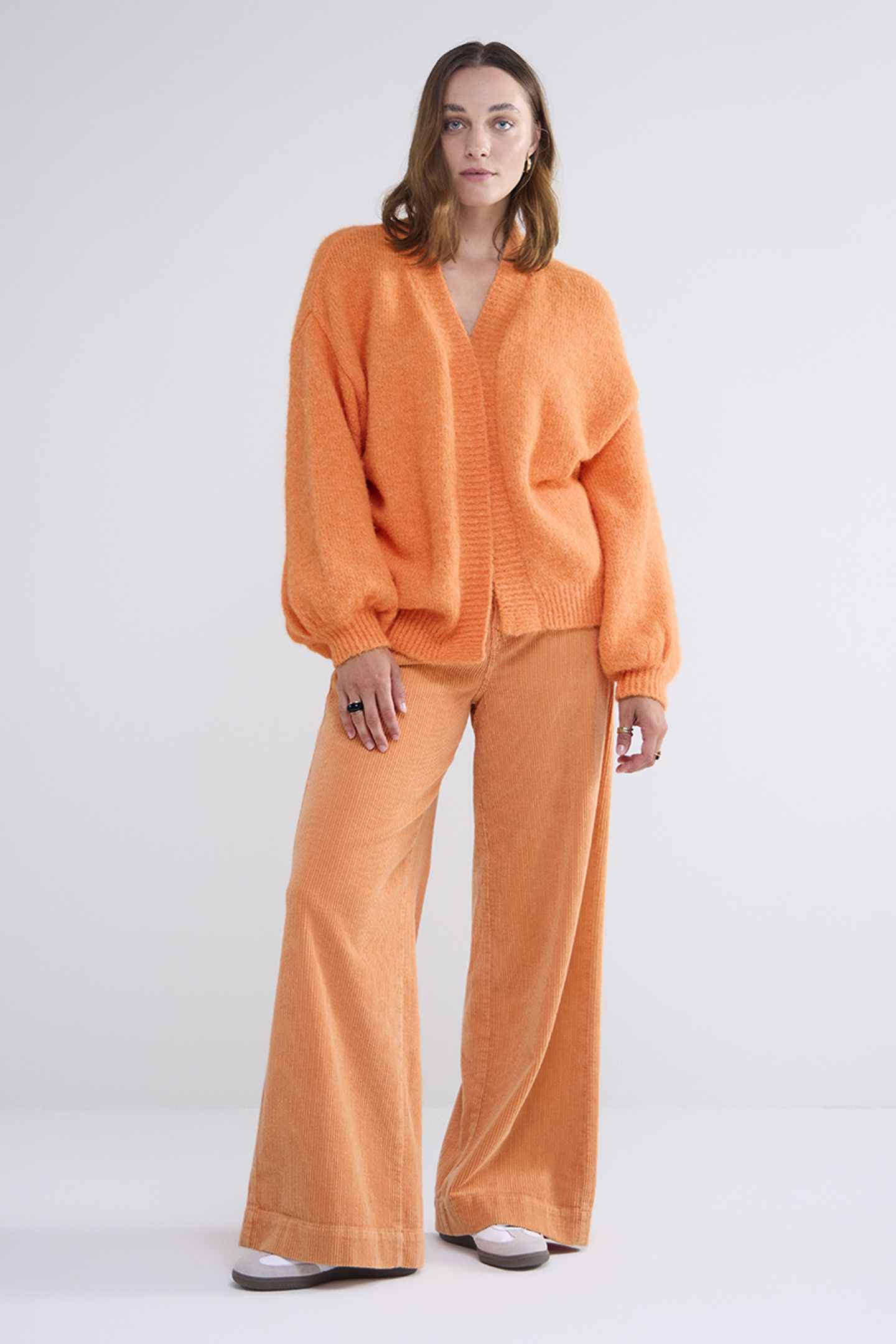 FLARED PANTS FLUID STRETCH CORD REDS 5