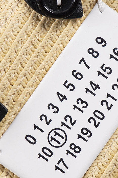 MAISON MARGIELA – RAFFIA TOTE BAG NATURAL/WHITE 6