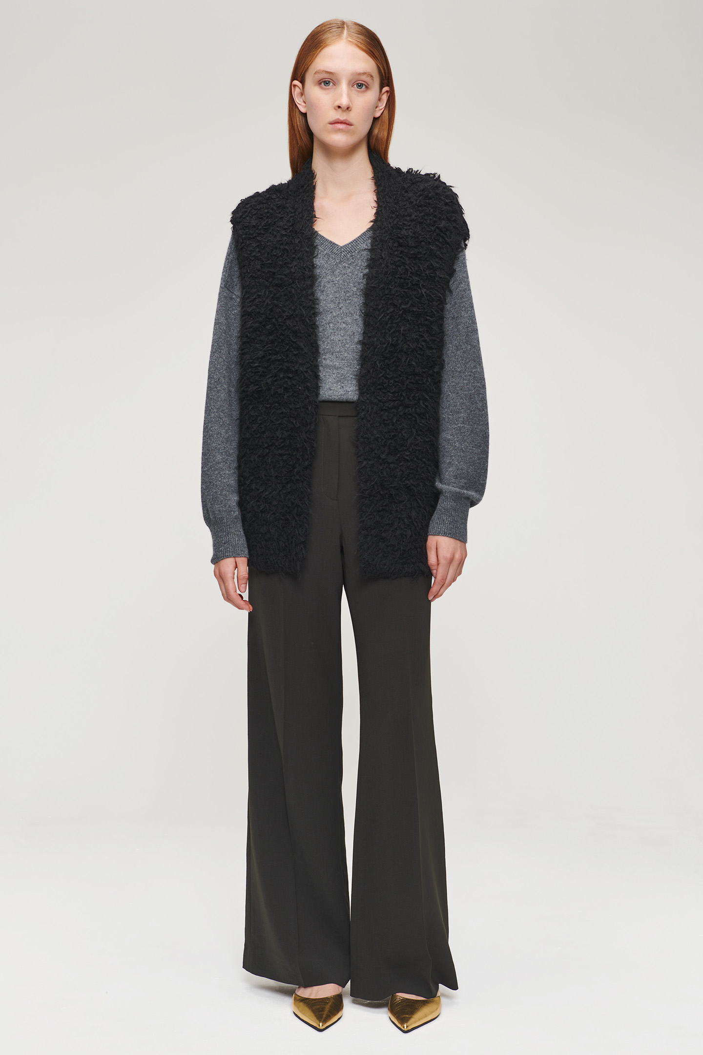 FURRY ALPACA KNITTED GILET BLACK 3