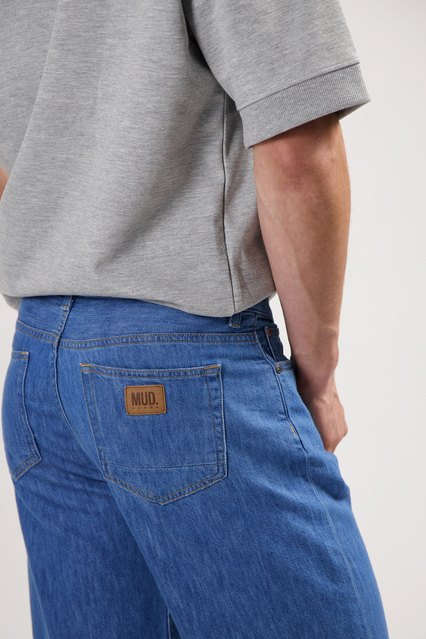 JAMES DENIM SHORT - MEDIUM STONE MEDIUM STONE 8