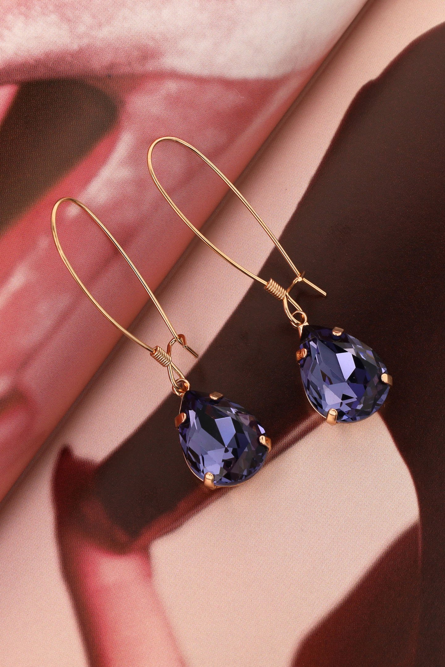 IDA EARHANGERS LAVENDEL PURPLE 5