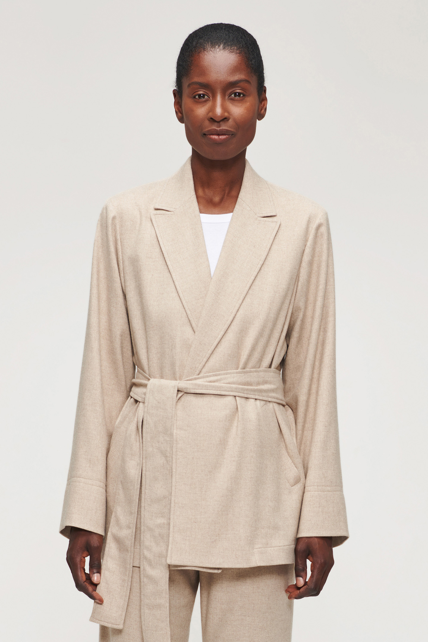 RELAXED FLANNEL JACKET SIMPLY TAUPE by Zenggi