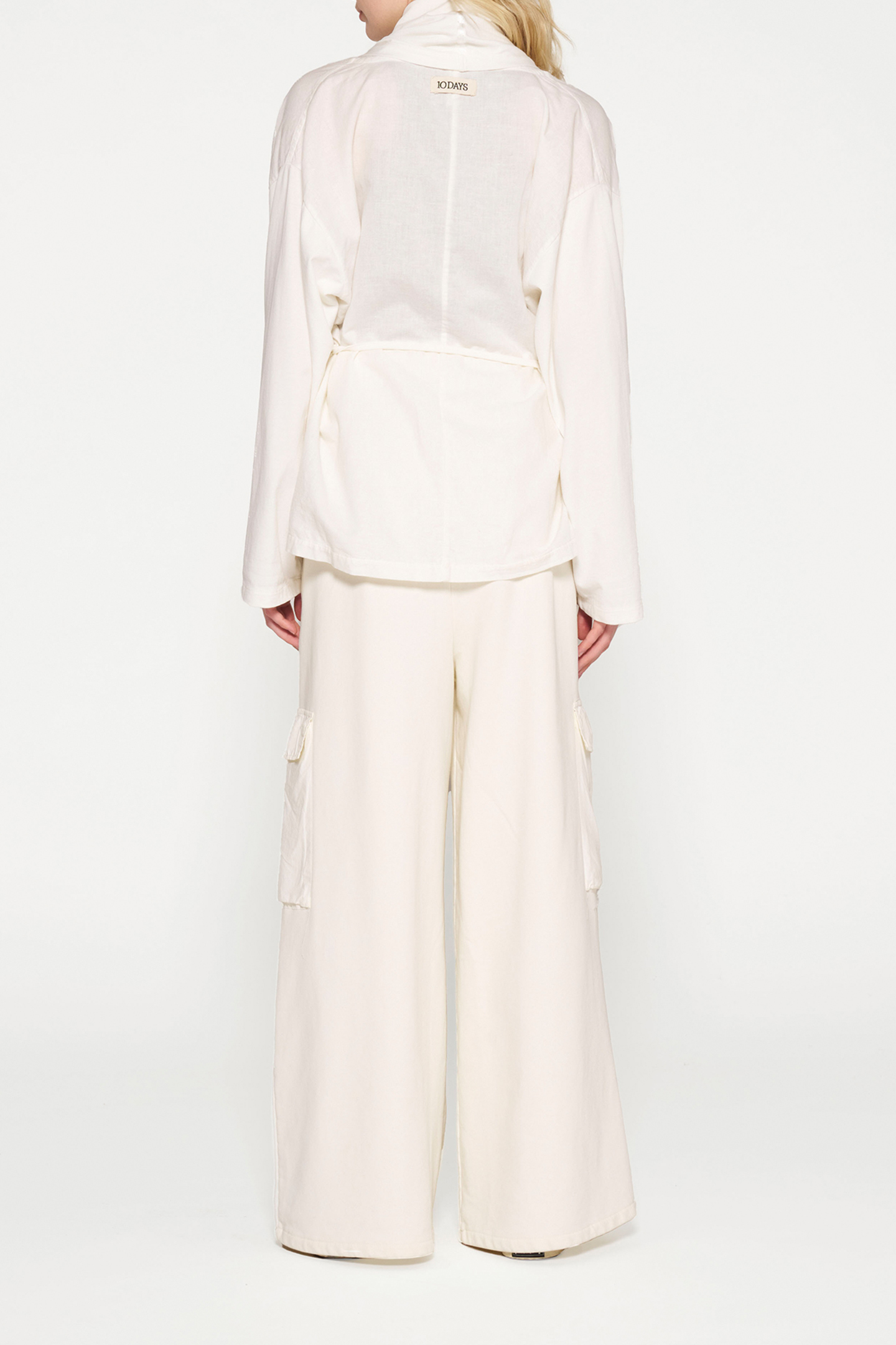 WELLNESS JACKET ECRU 3