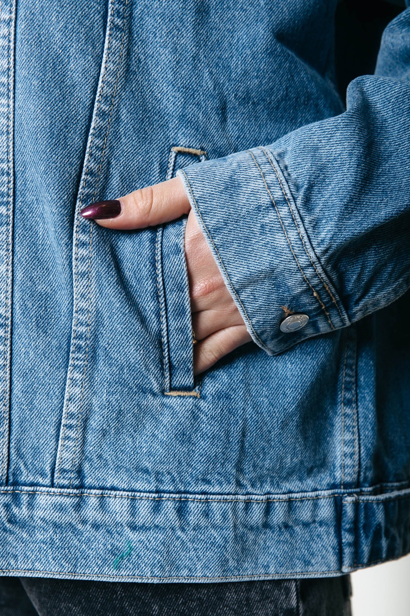 PAIGE LOGO PATCH DENIM JACKET MID BLUE DENIM 3