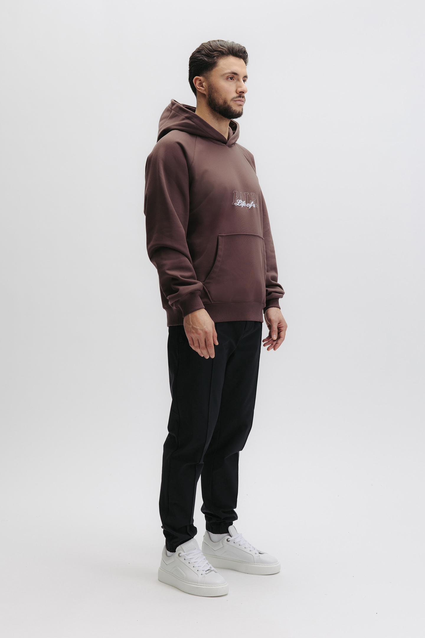 SCRIPT RELAXED FIT HOODIE DEEP BROWN 3