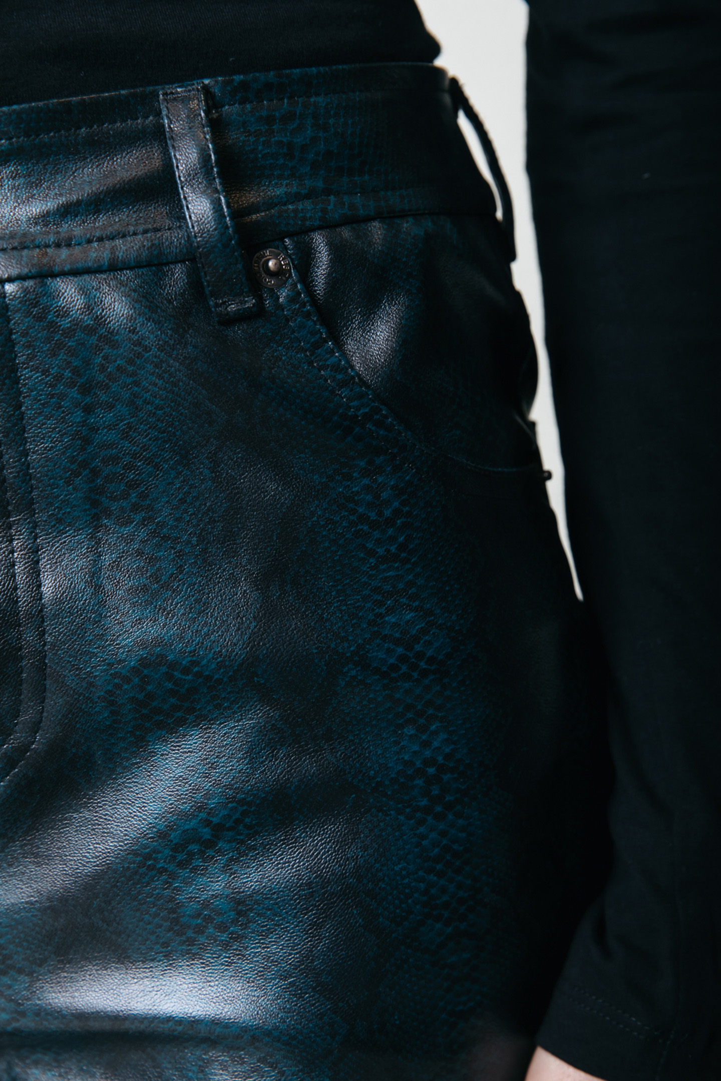 RUSSY SNAKE VEGAN LEATHER HIGH WAIST PANTS ATLANTIC GREEN 4