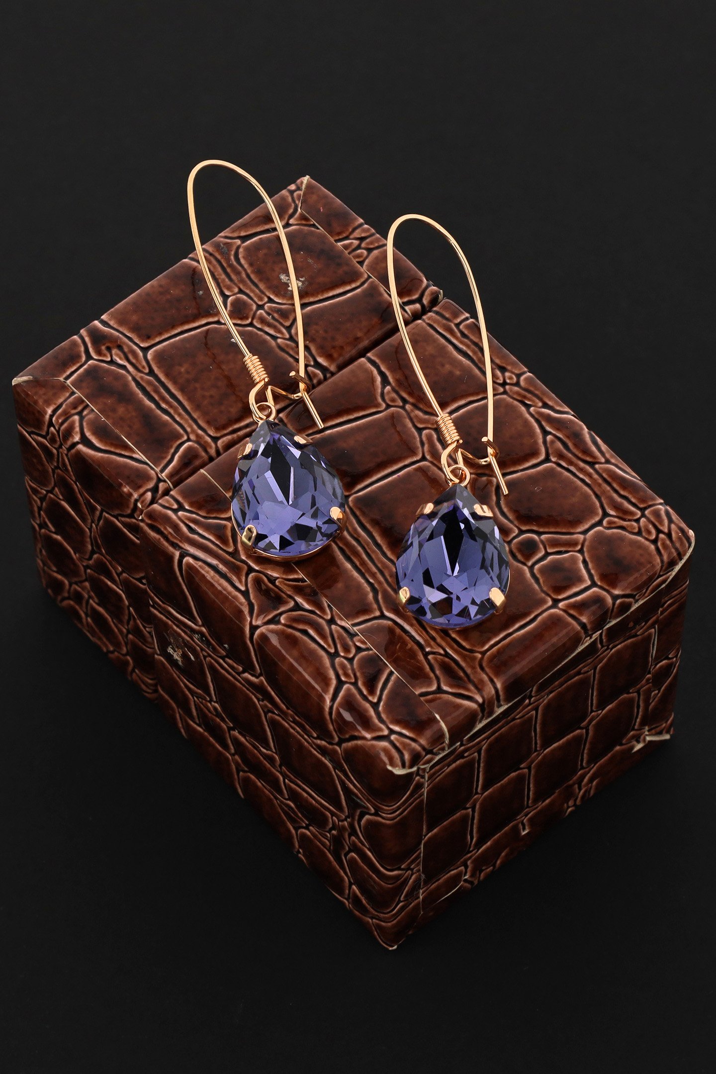 IDA EARHANGERS LAVENDEL PURPLE 4