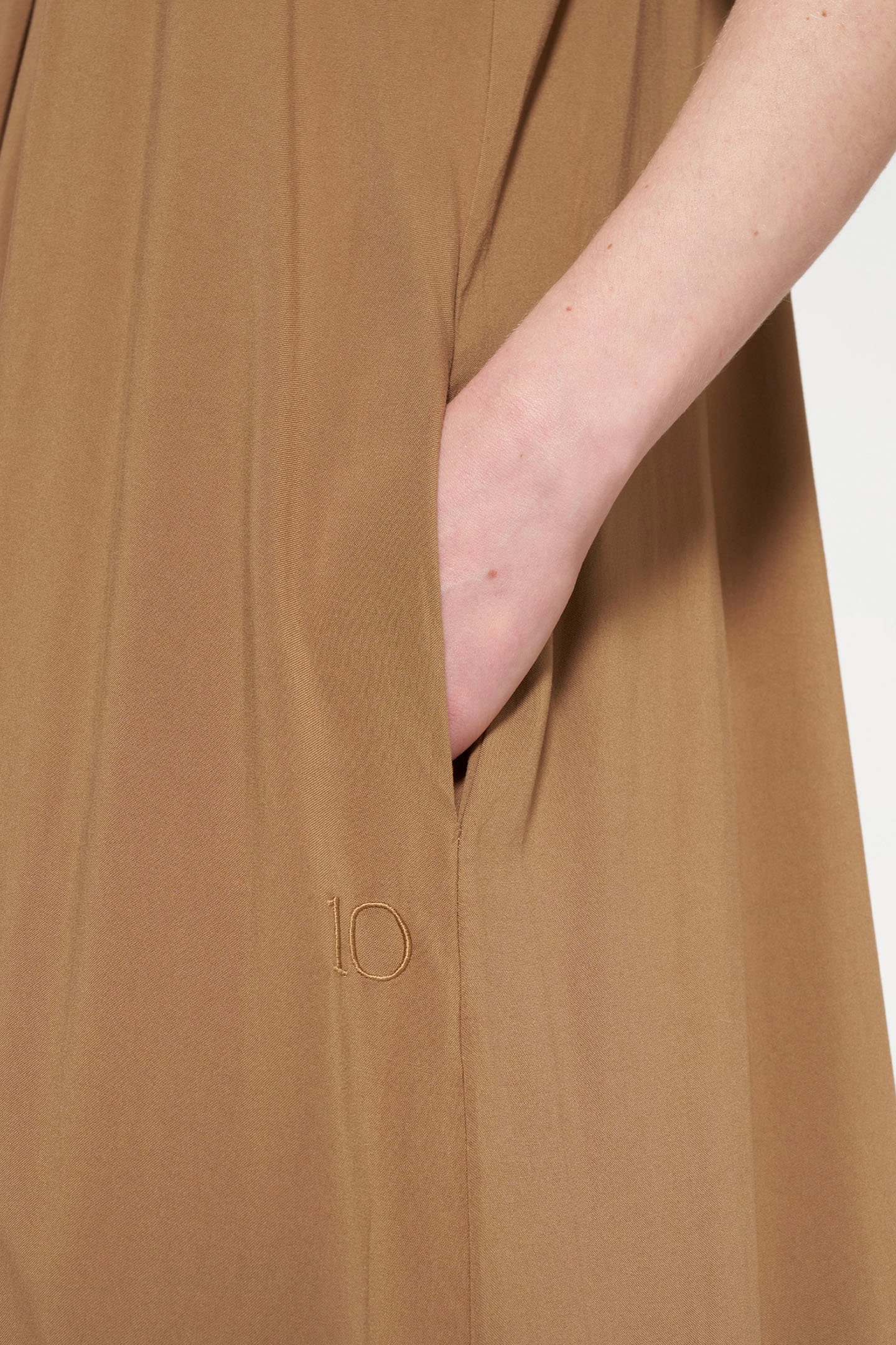 SMOKING DRESS CEDAR BROWN 8