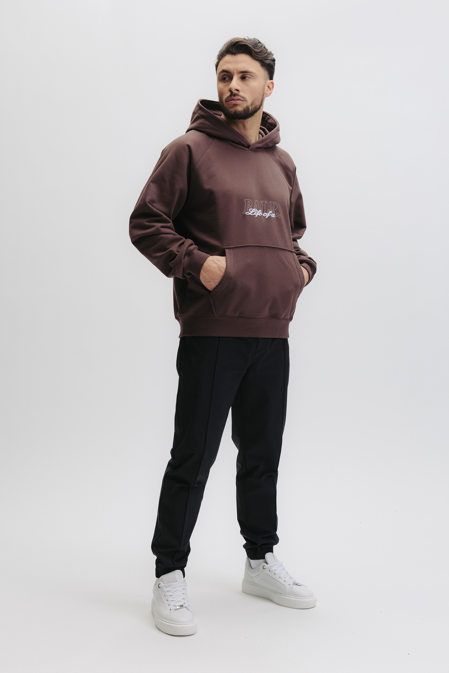 SCRIPT RELAXED FIT HOODIE DEEP BROWN 4