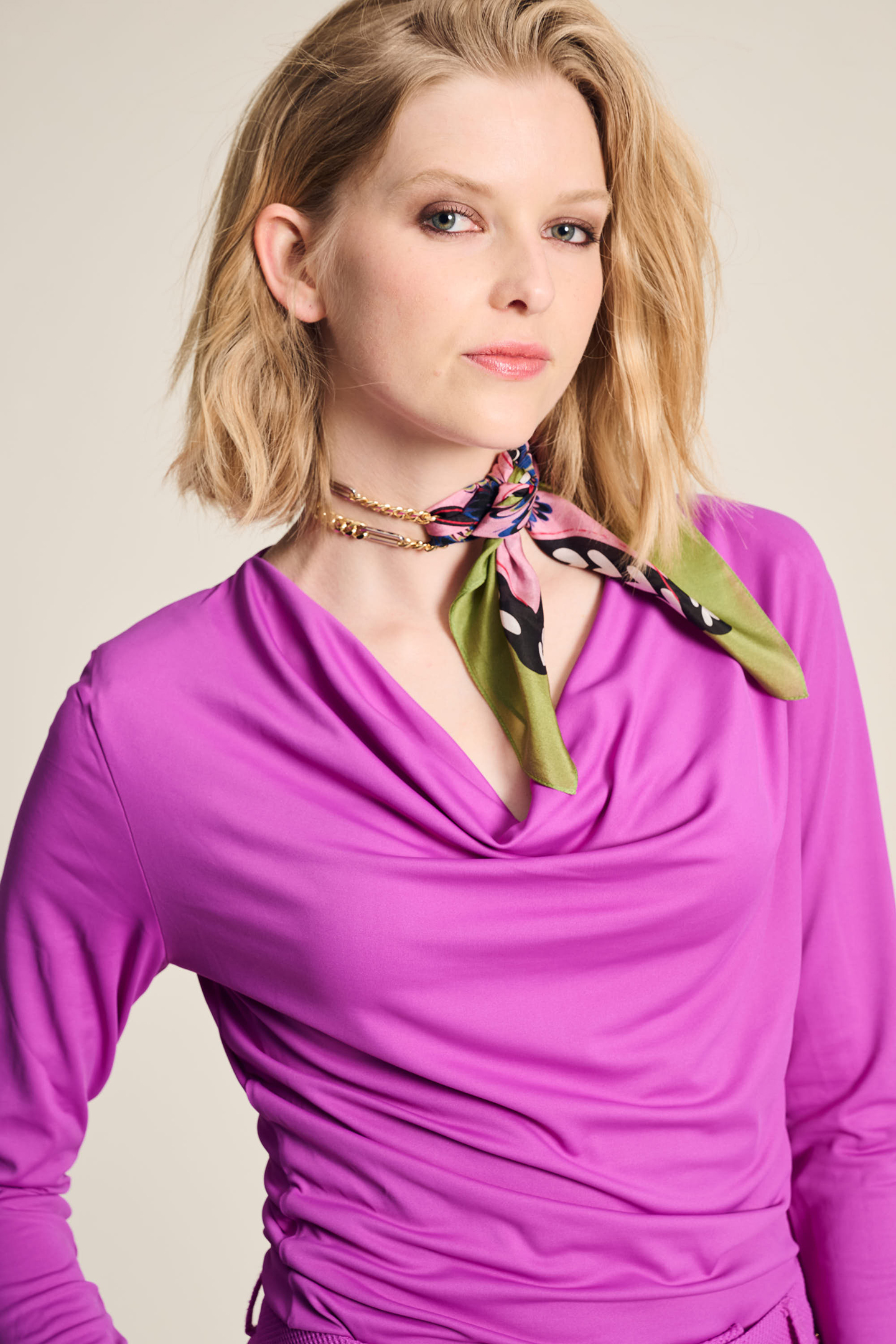 SHAWL - SILK ANIMAL PARADISE 4