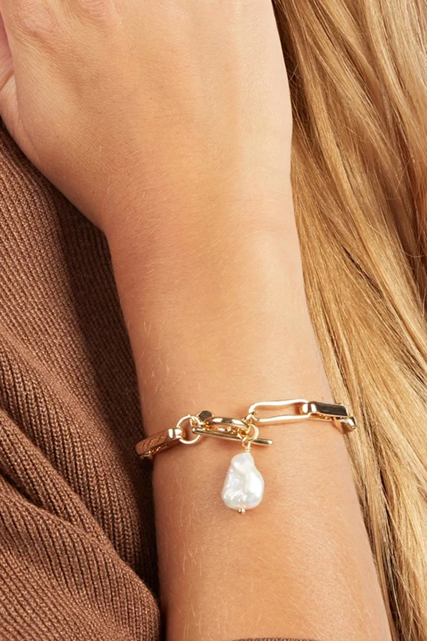 DIVINE PEARL BRACELET 2