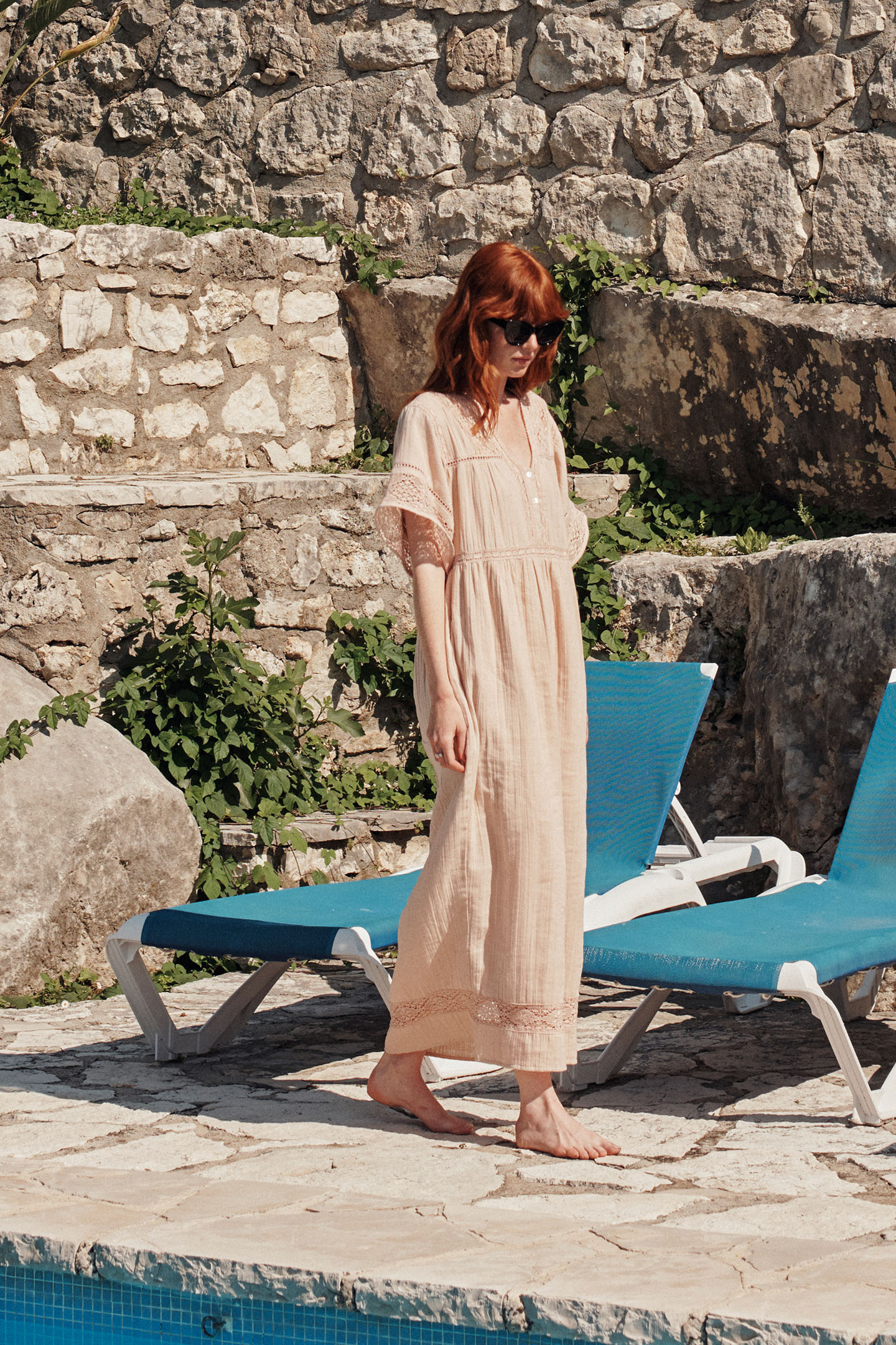 DRESS AKALIA PETALE 2