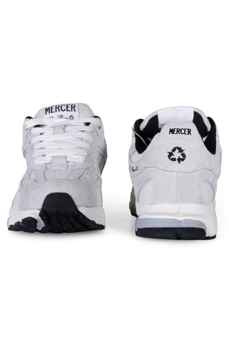 THE RE-RUN SUEDE WHITE 2