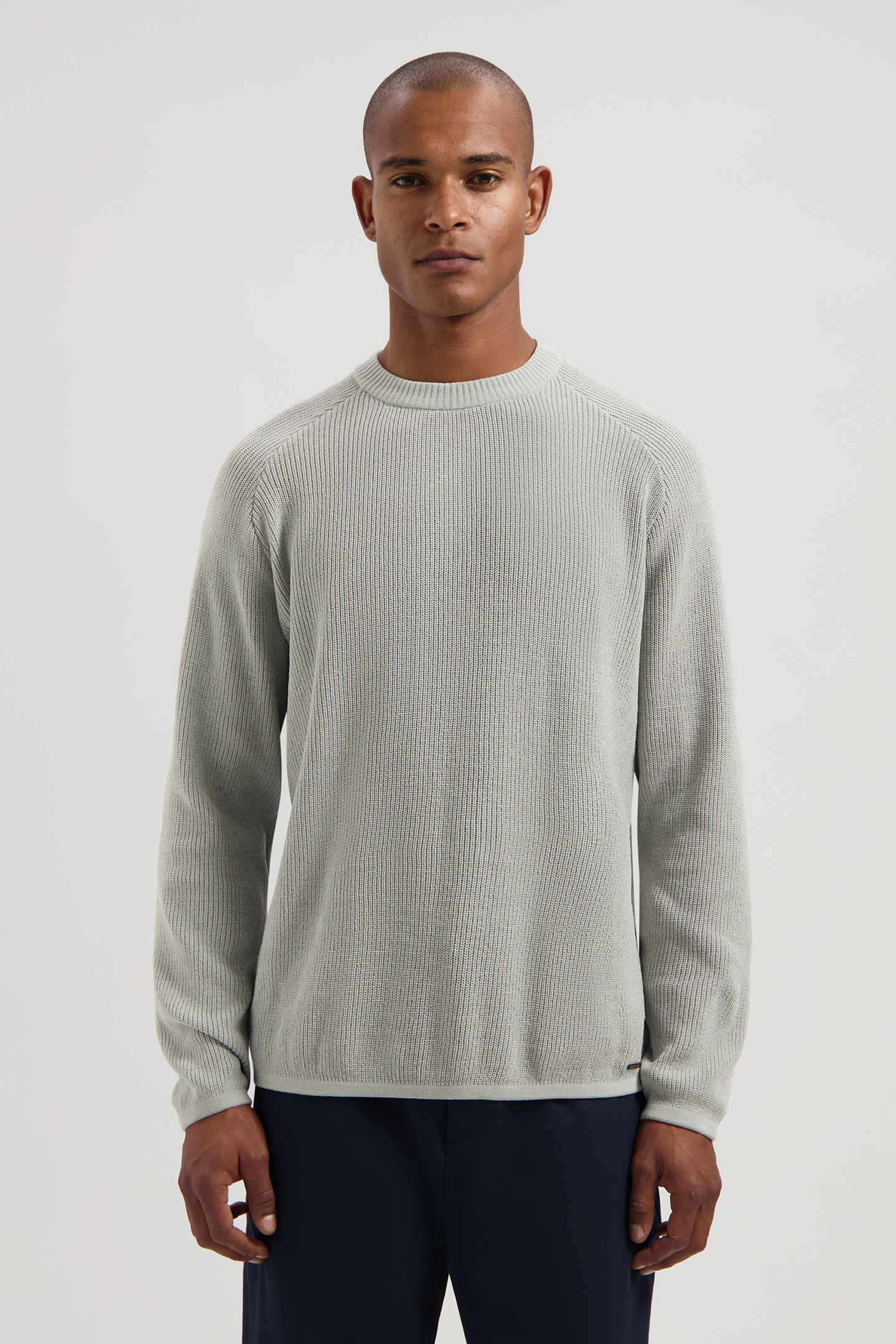 DS_CHENILLE CREWNECK GHOST GREY 1