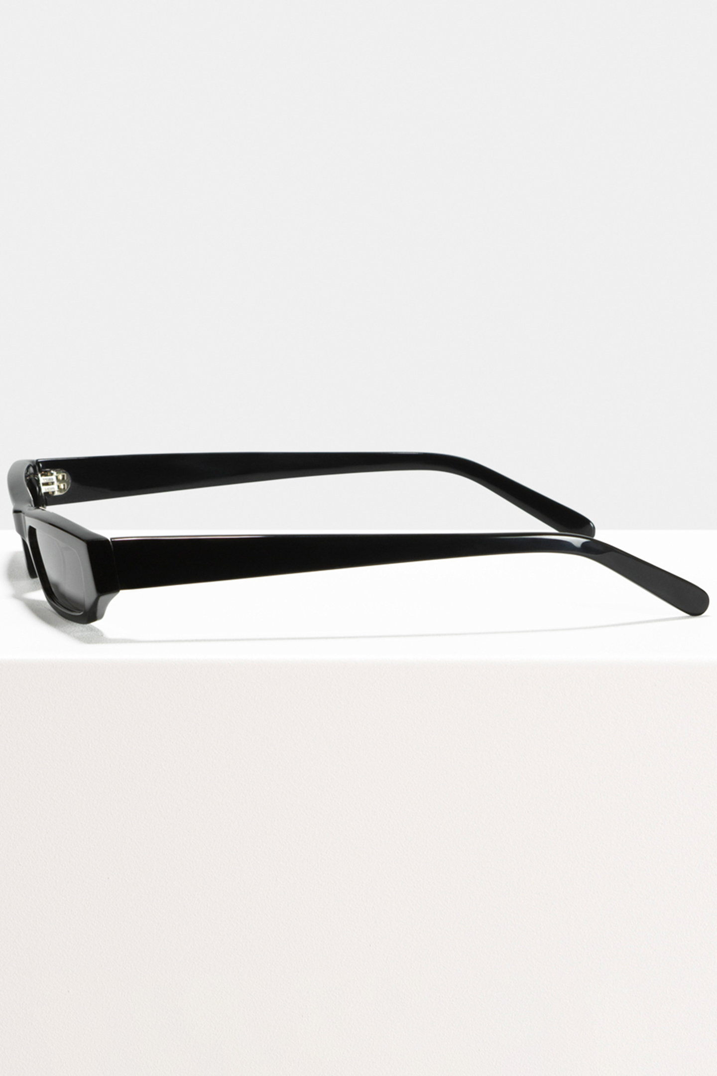 CMMN PRIS JET BLACK SUN 3