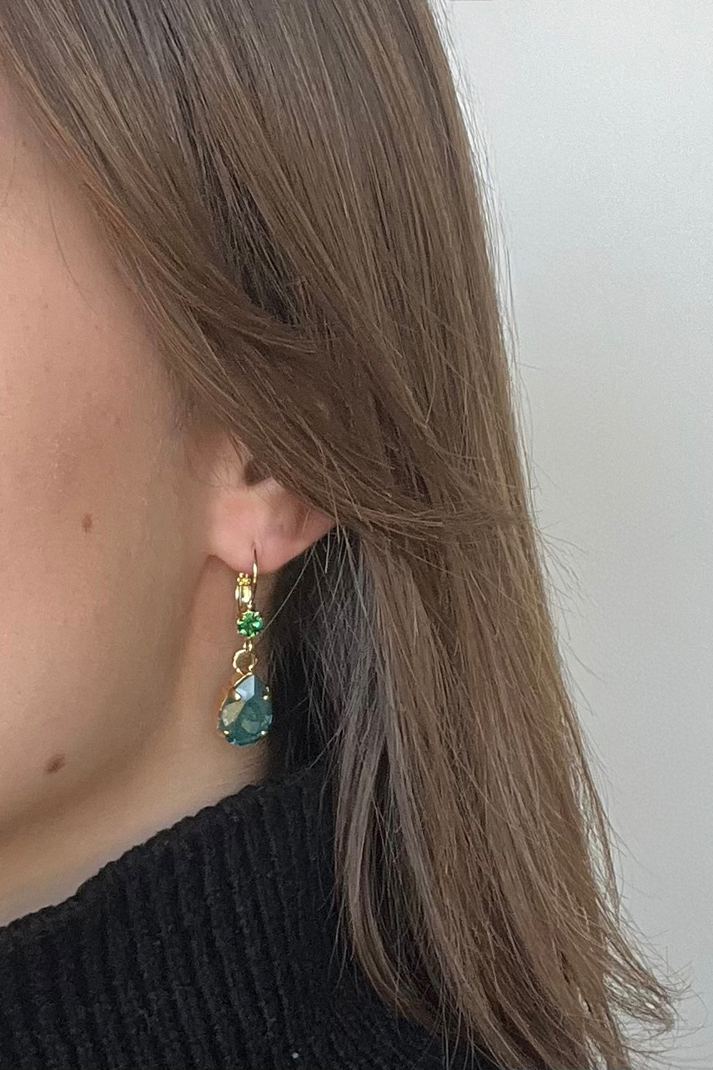 CLASSIC MINI PINE GREEN EARRINGS 2