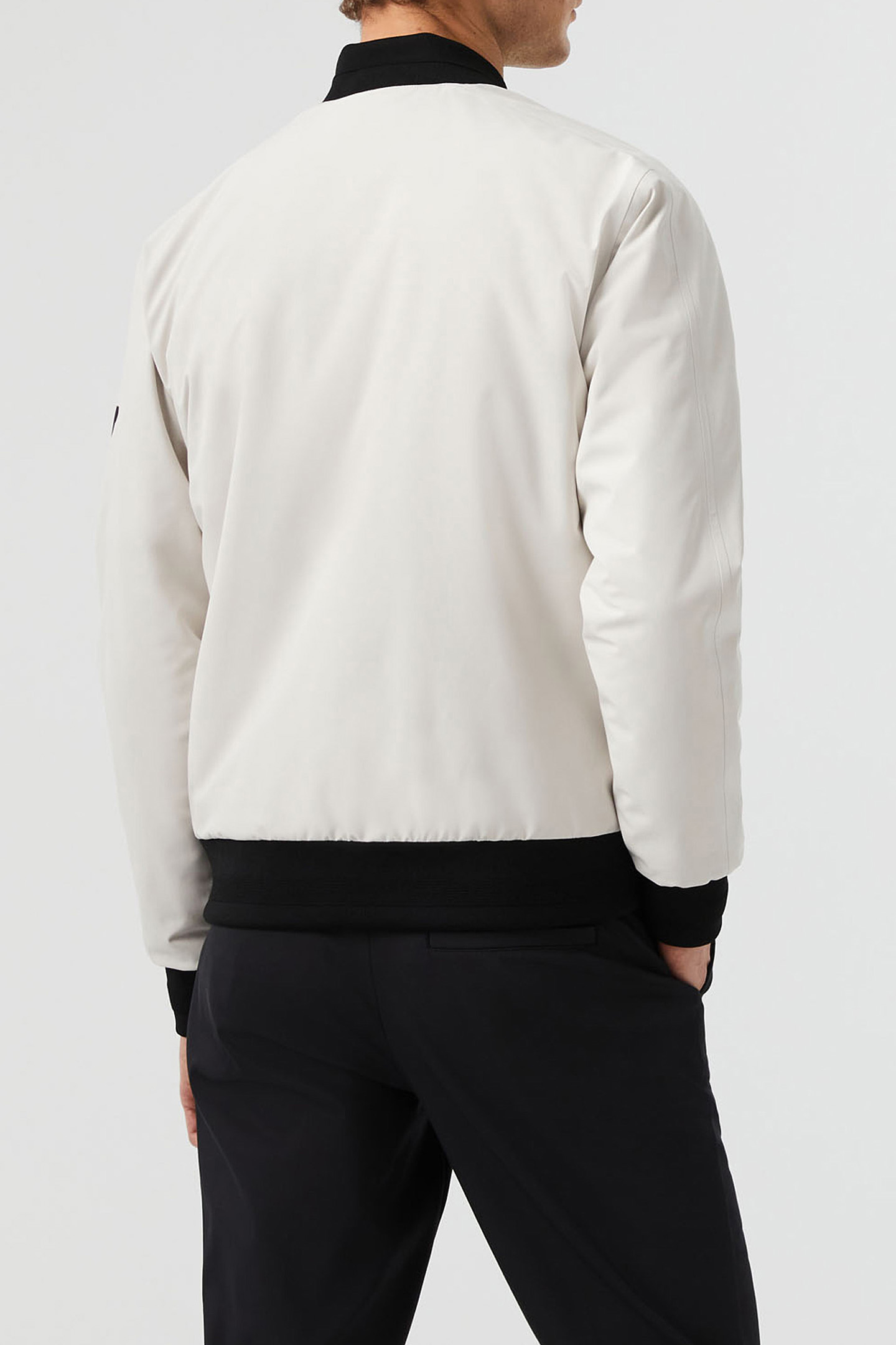 ATA OSTOL V2.Y7.02 JACKET CHALK 2