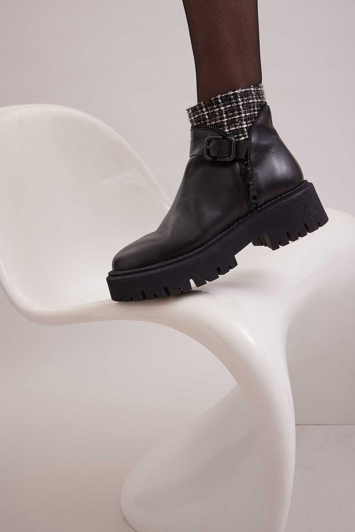 DORVAL BOOTS BLACK 4