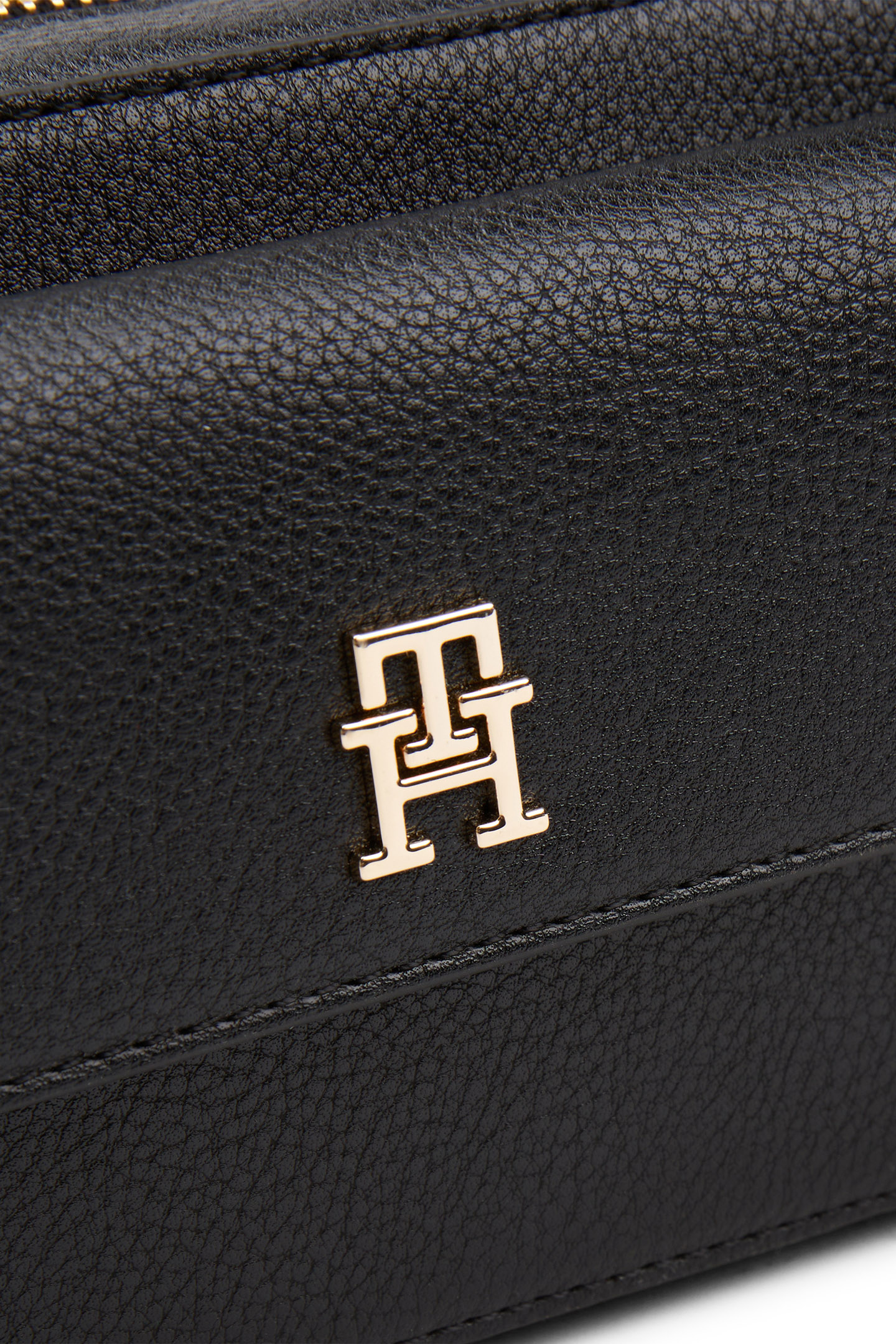 TH DISTINCT CAMERA BAG BLACK 5