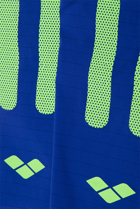 UNISEX CARBON COMPRESSION ARM SLEEVES ELECTRIC BLUE 3