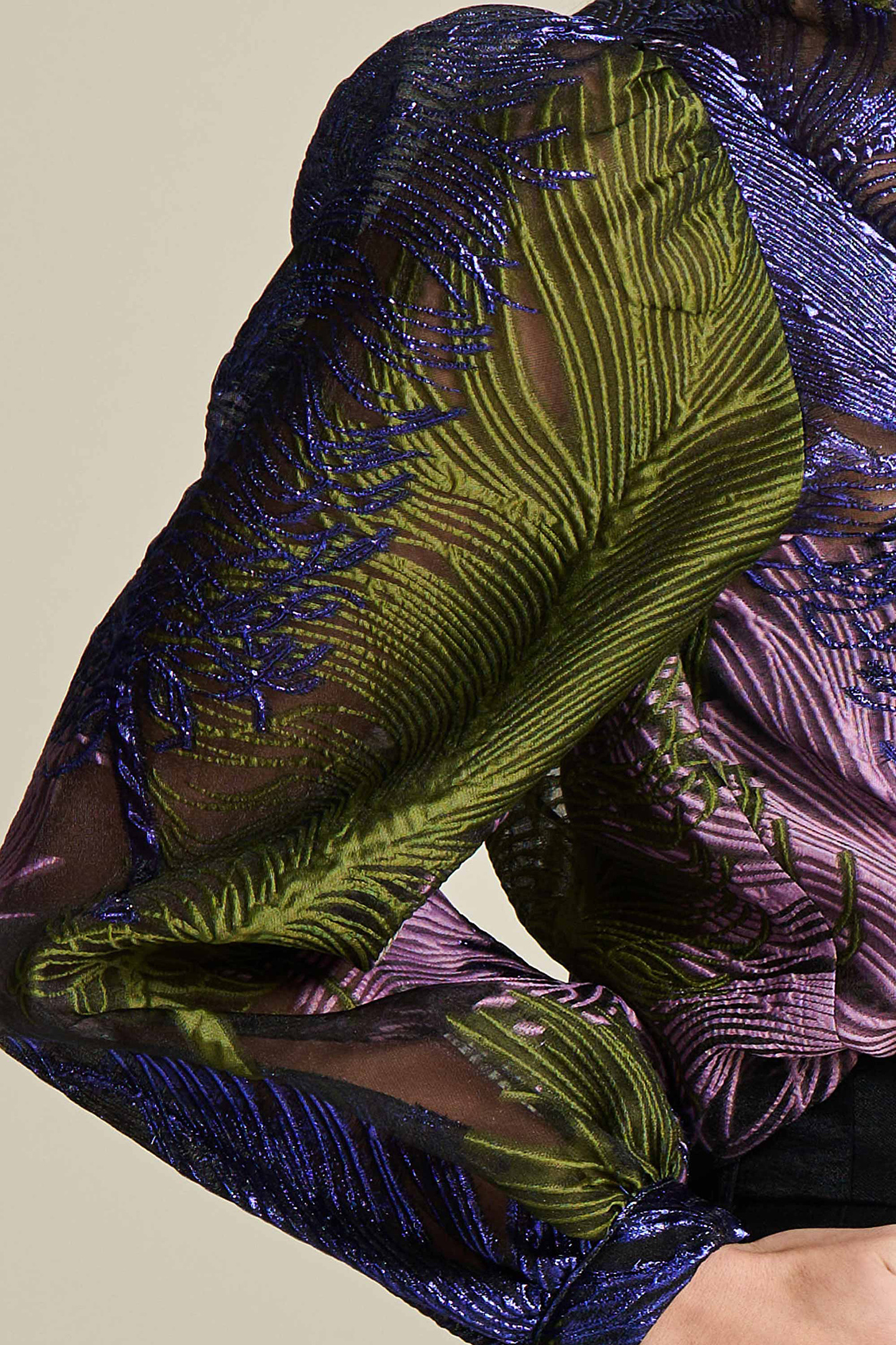 BLOUSE - FESTIVE FEATHERS 5