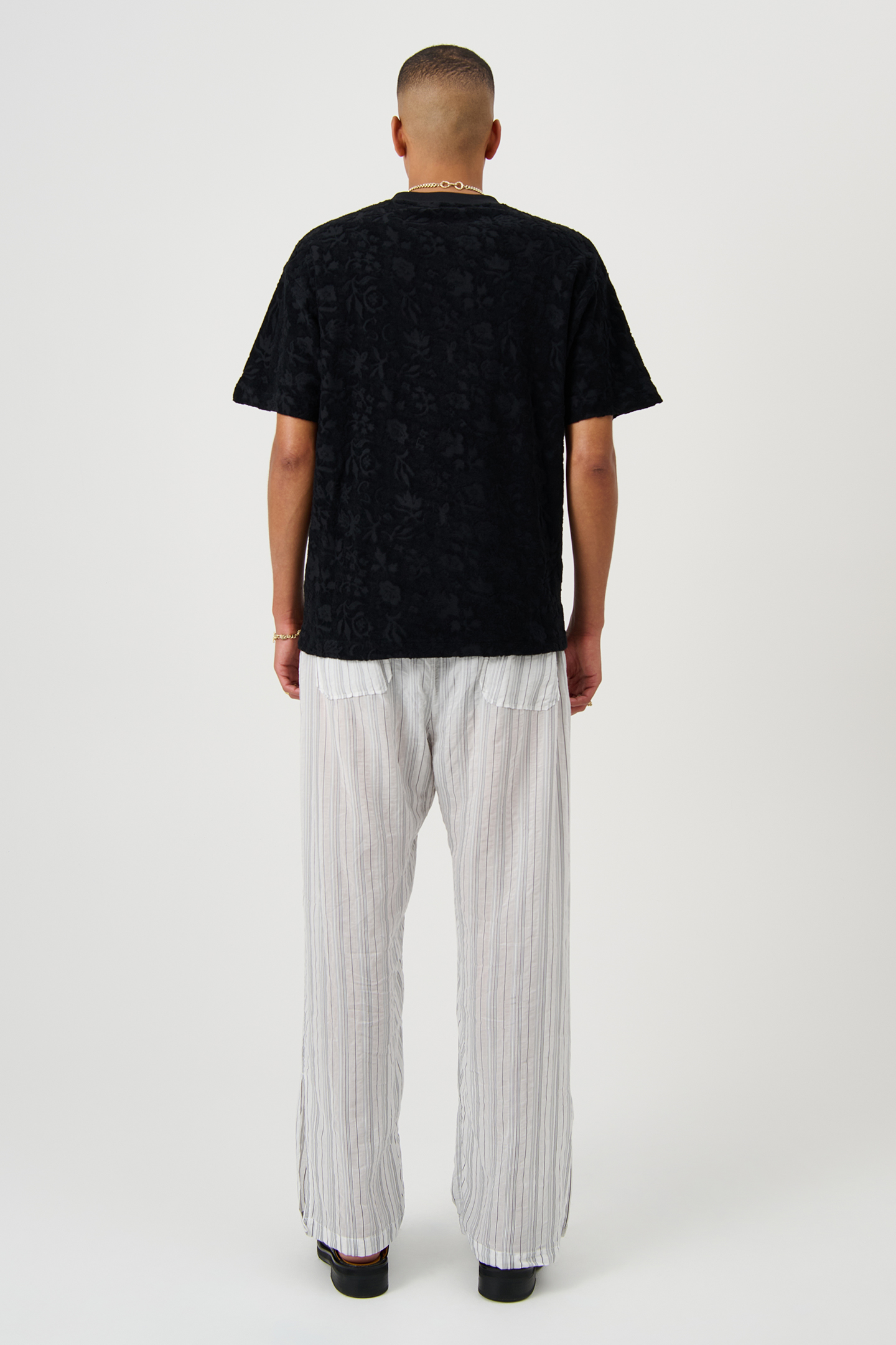 KAI PLUSH T-SHIRT BLACK 2