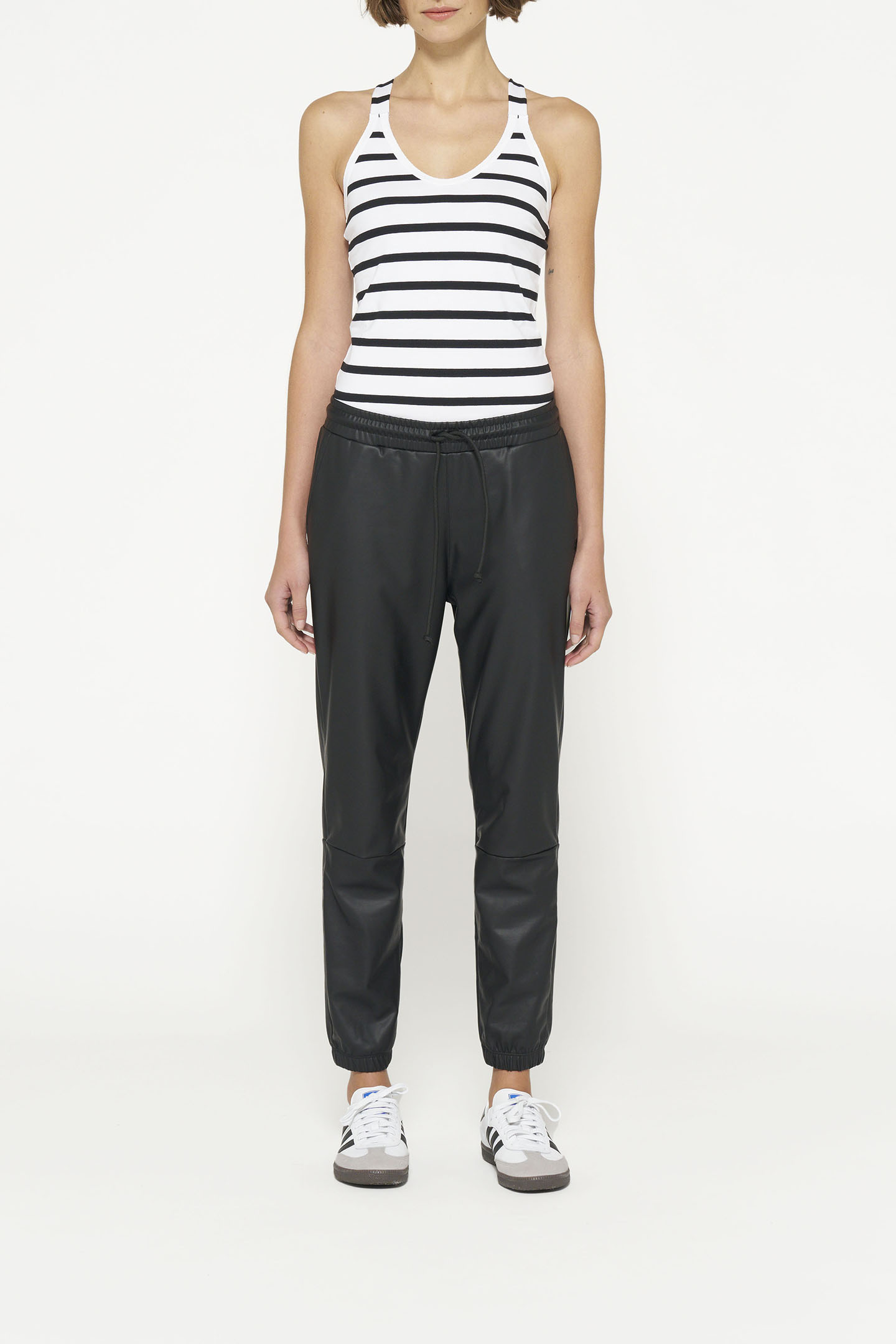 THE WRAPPER STRIPE WHITE/BLACK 3