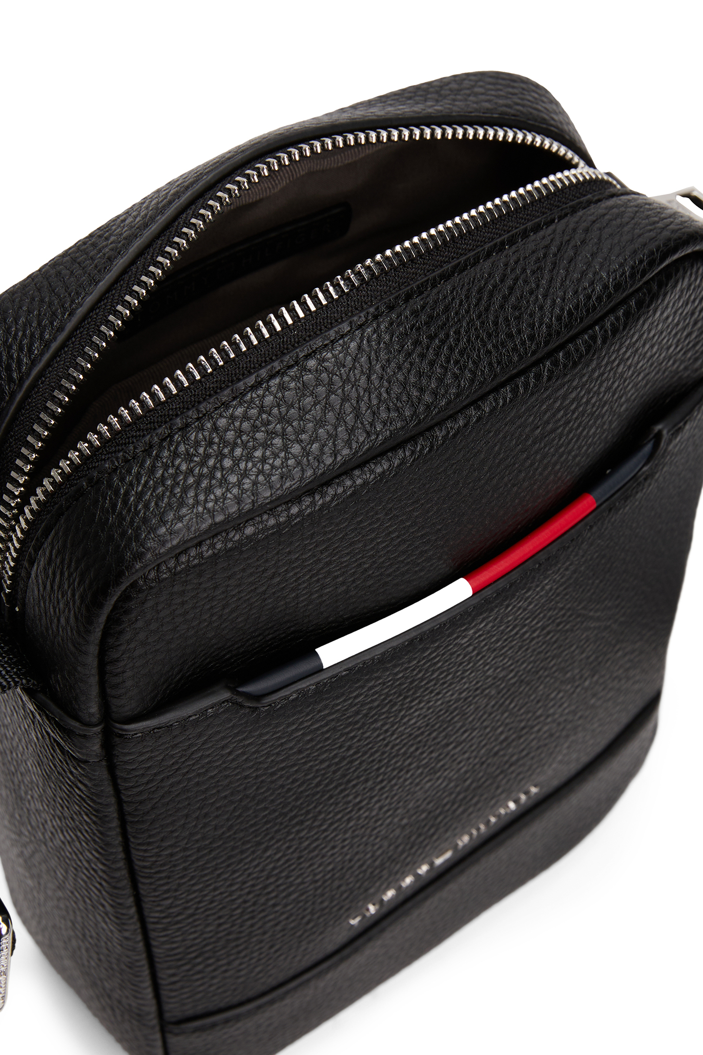 TH CENTRAL MINI REPORTER BAG BLACK 4