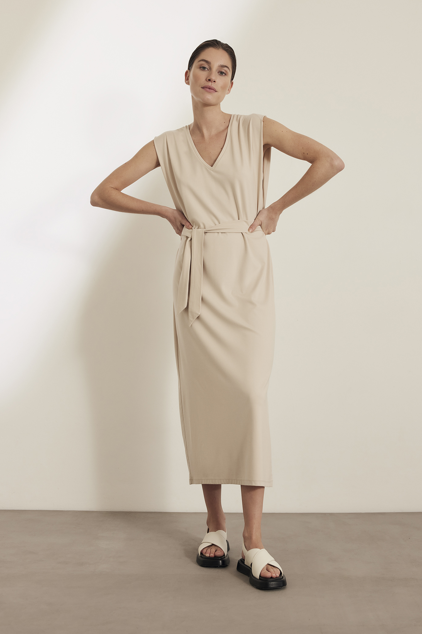 MAAN DRESS BUTTERMILK 3