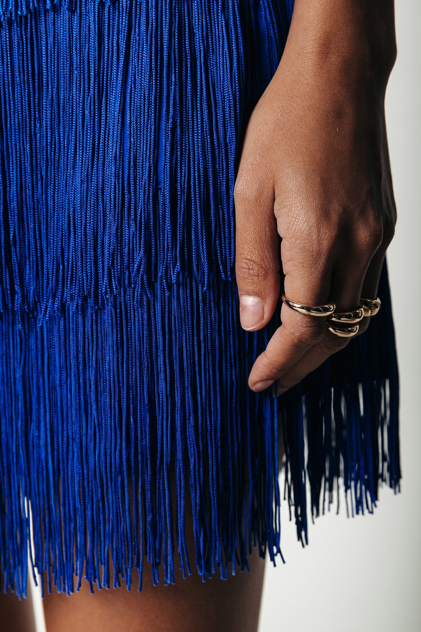 LESSIE FRINGE MINI SKIRT VIBRANT BLUE 3