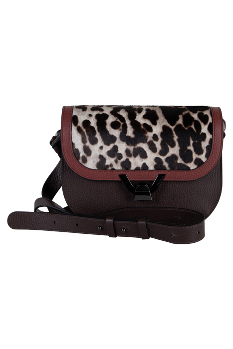 CROSS BODY BAG IN GRAINED LEATHER 2