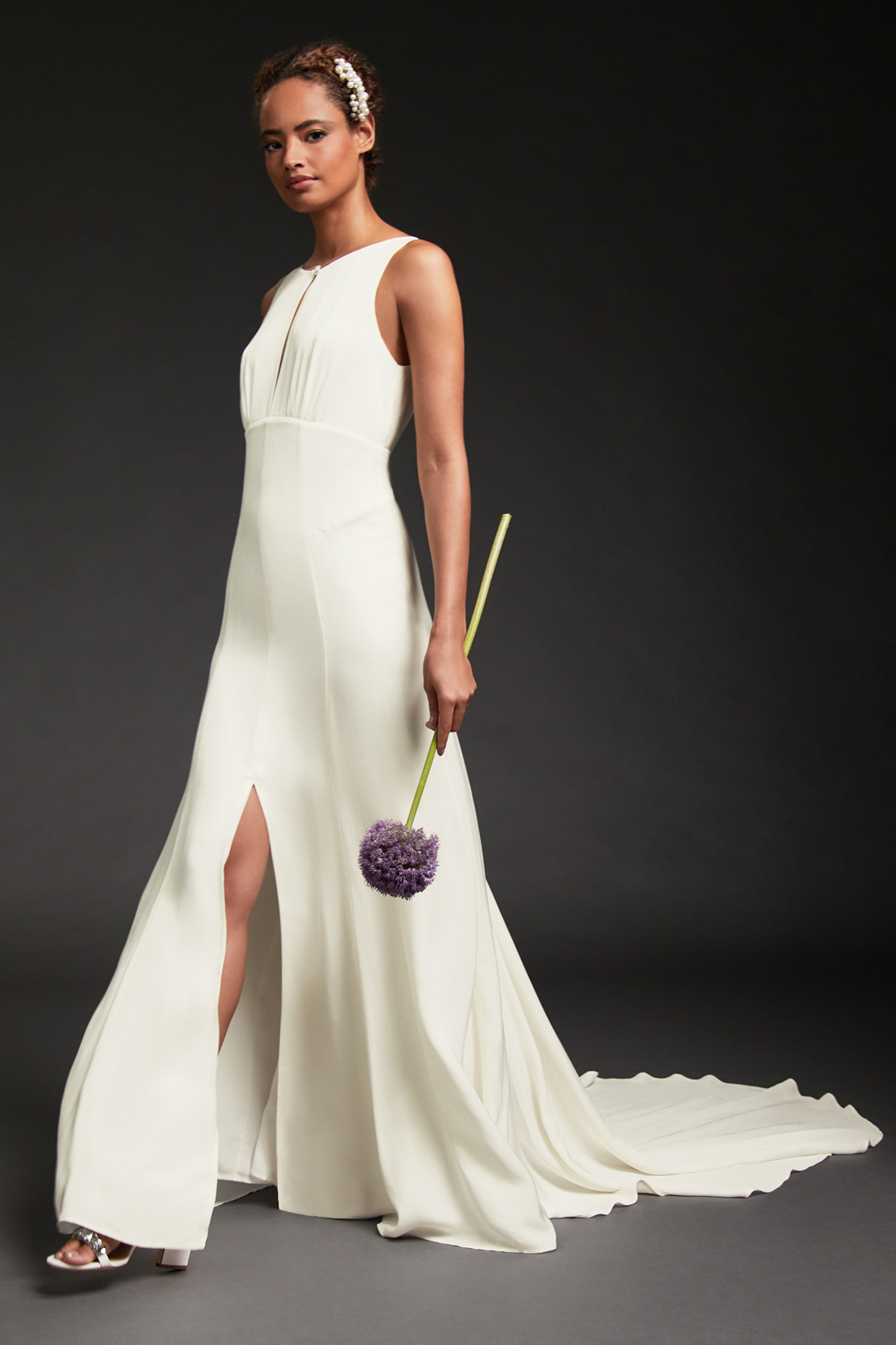 DR HYACINTH - V BACK BRID IVORY 2