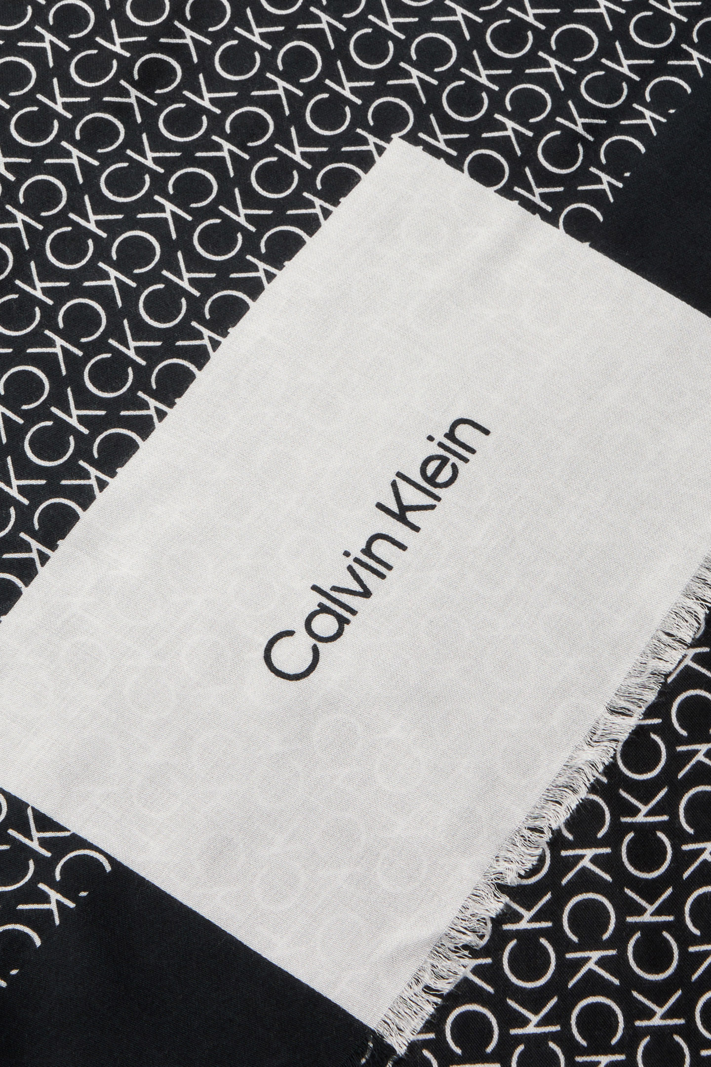 AOP MINIMAL LOGO SCARF BLACK 3