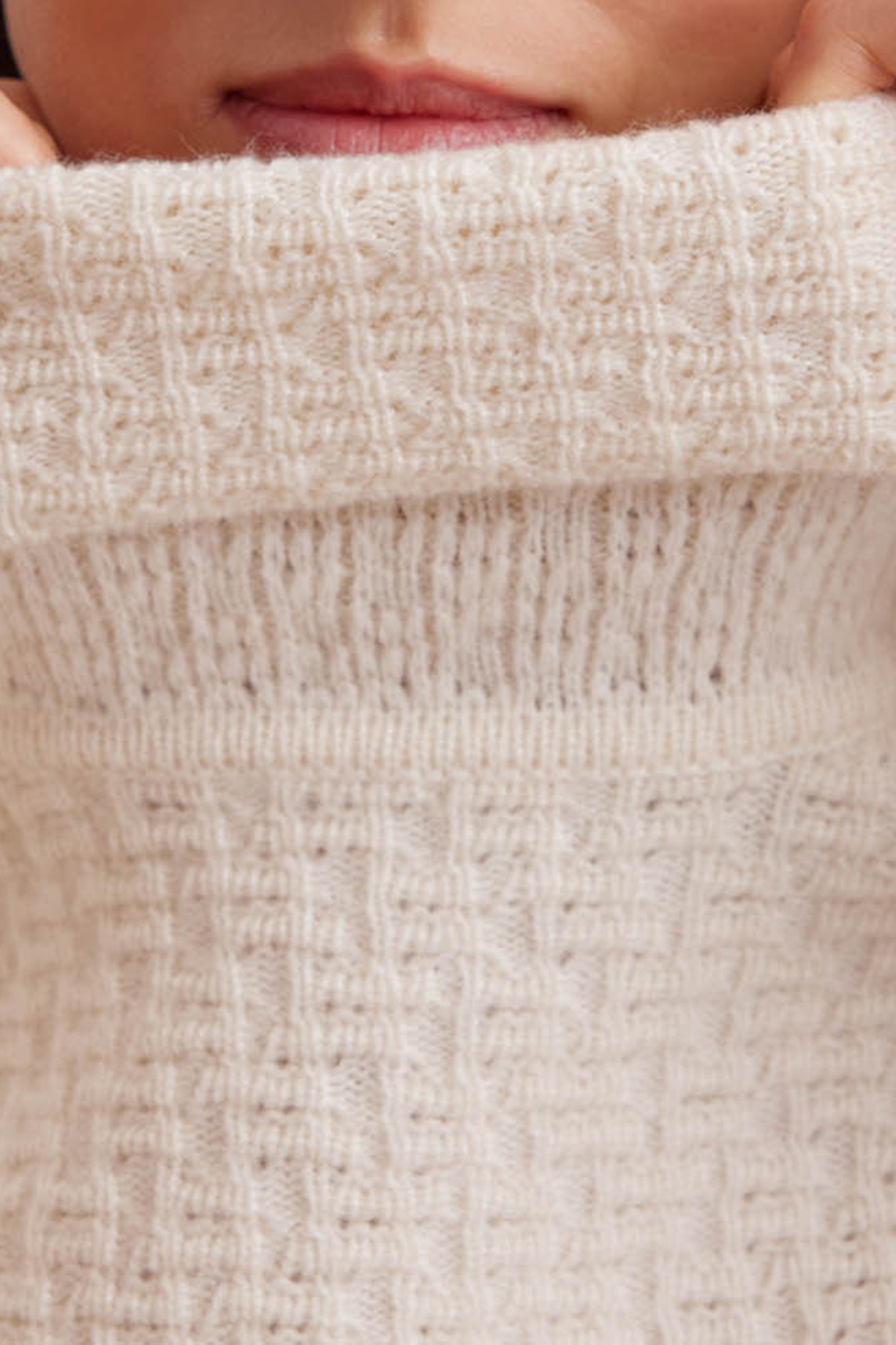 COLLEGE PULLOVER MOON WHITE 9