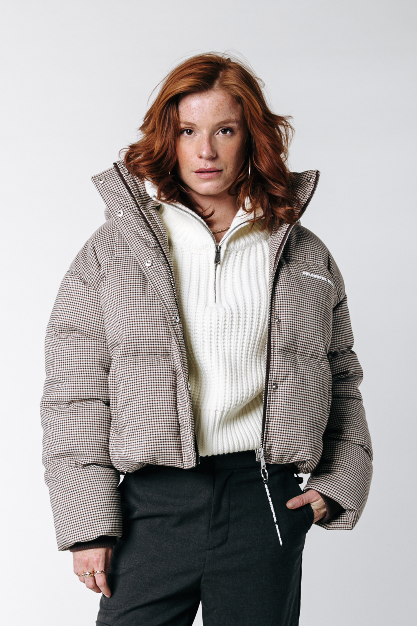 ZYA DOGTOOTH CROPPED PUFFER JACKET BROWN 1