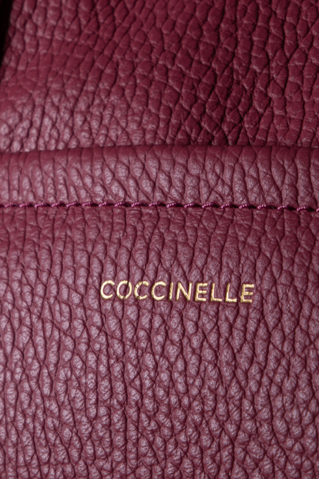 GRAINED LEATHER SIGNATURE TOTE BAG 5