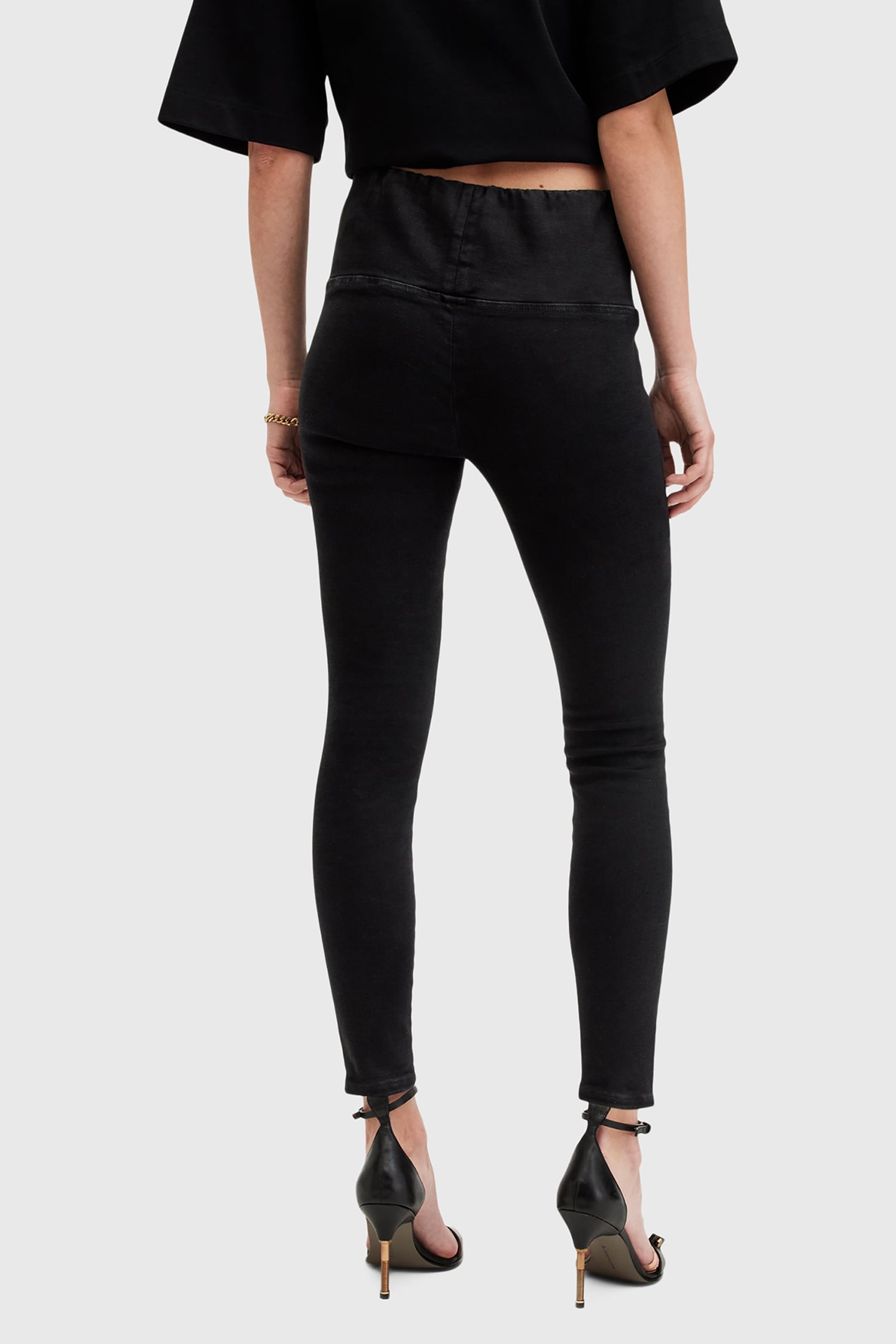 CORA SIZEME JEAN BLACK 2