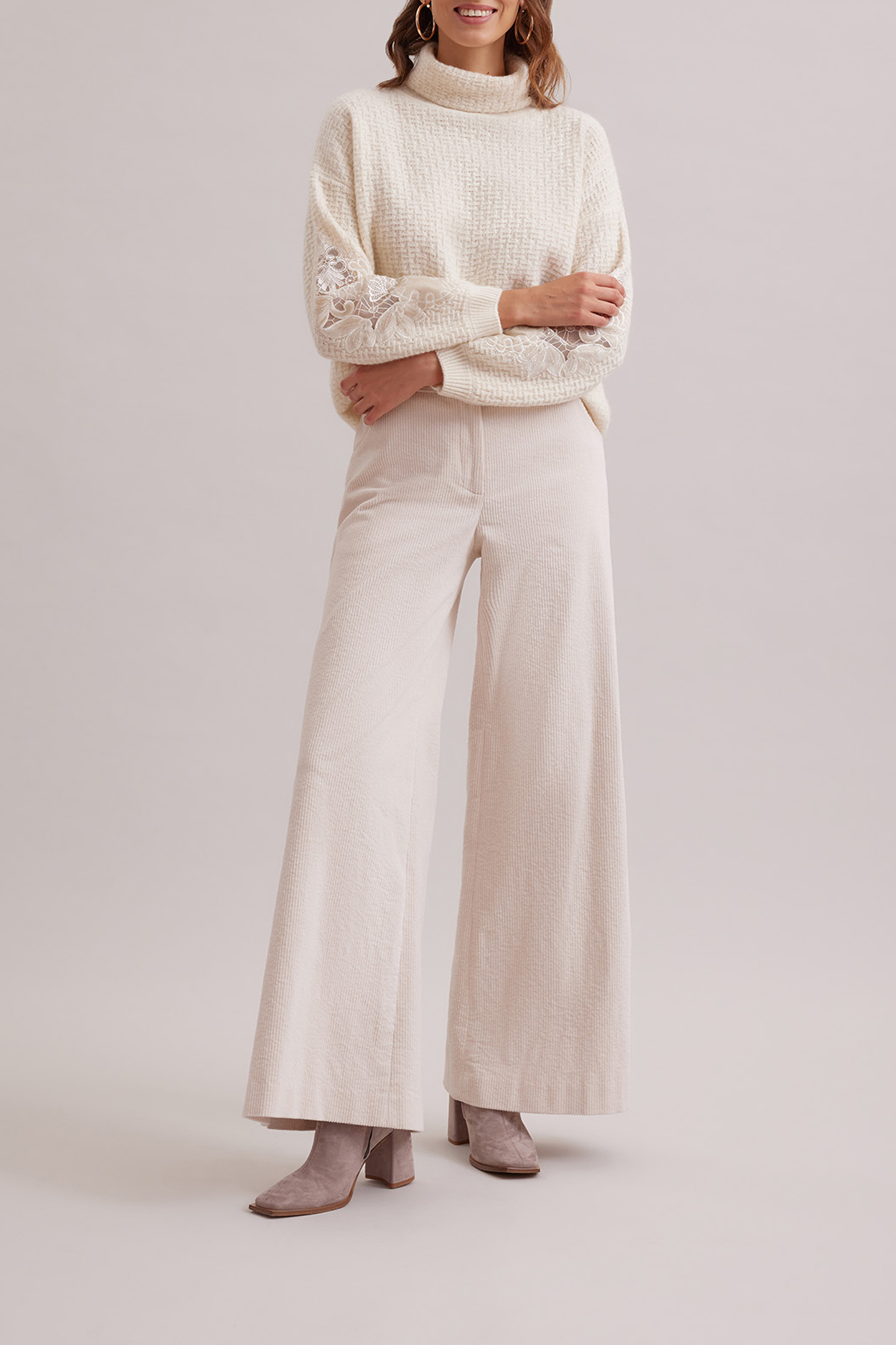 COLLEGE PULLOVER MOON WHITE 4